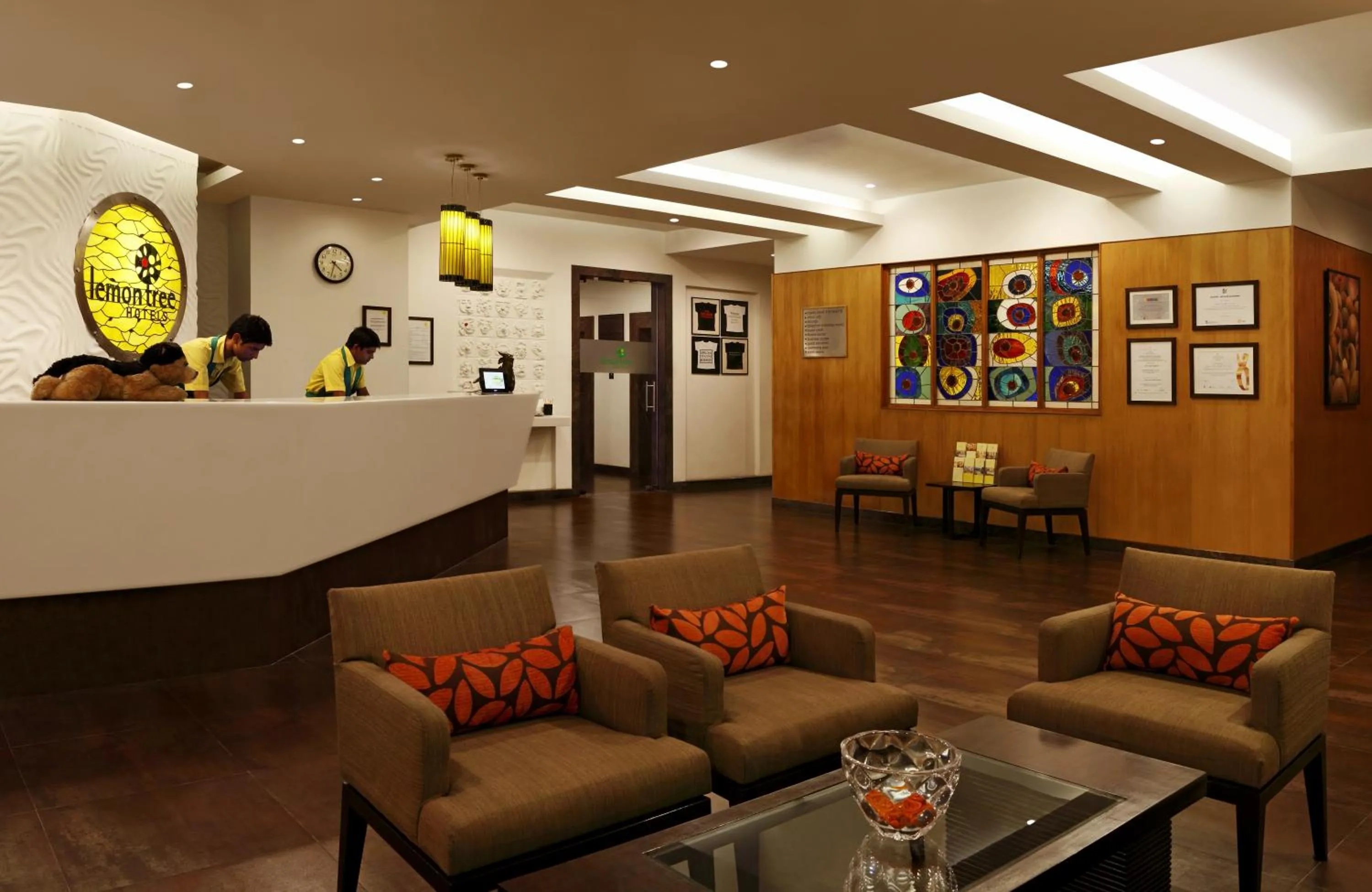 Lobby or reception in Lemon Tree Hotel Chennai