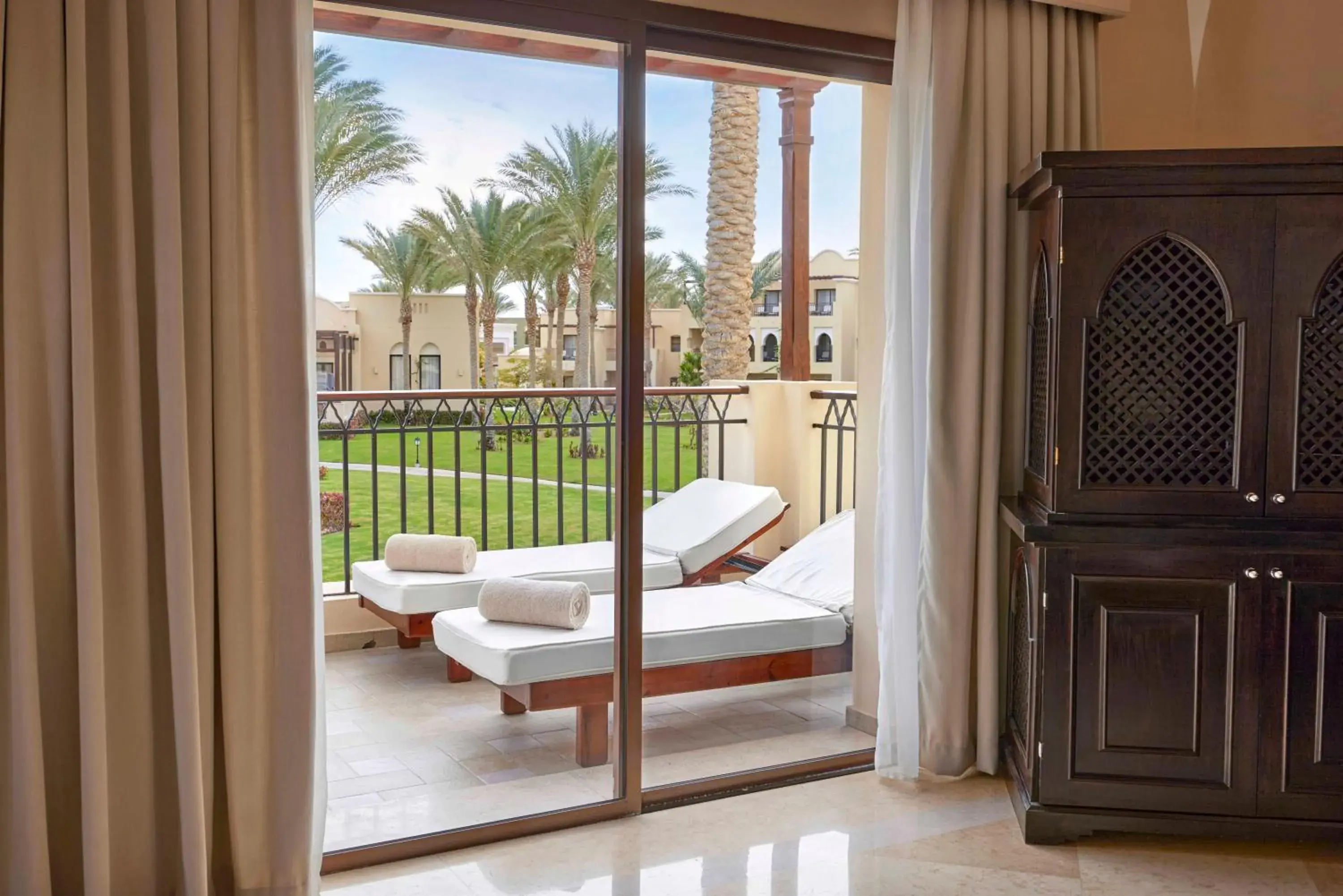 Junior Suite, Queen Bed - Jaz Lamaya in JAZ Lamaya Resort Junior Suite, Queen Bed - Jaz Lamaya in JAZ Lamaya Resort