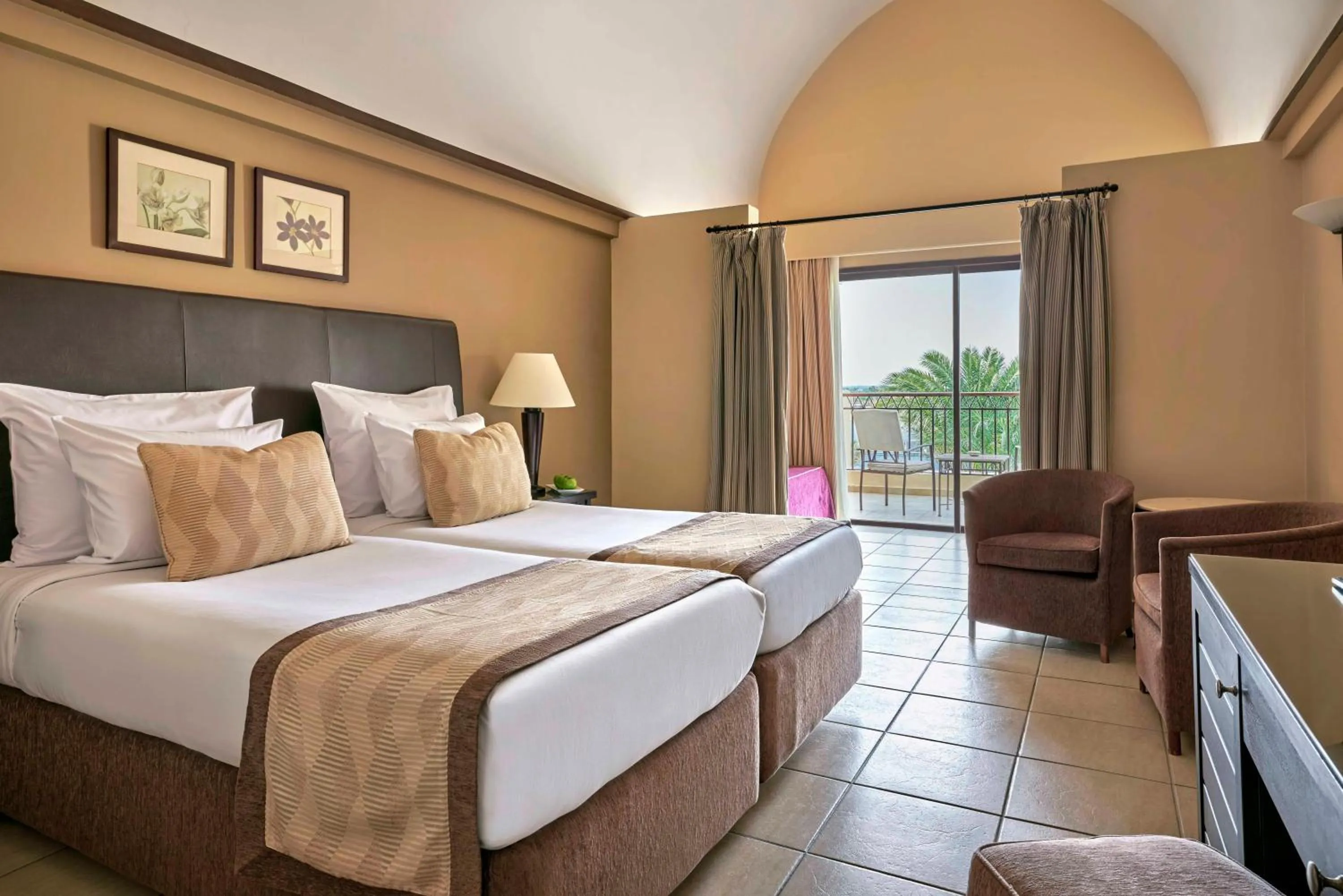 Photo of the whole room, Bed in JAZ Lamaya Resort