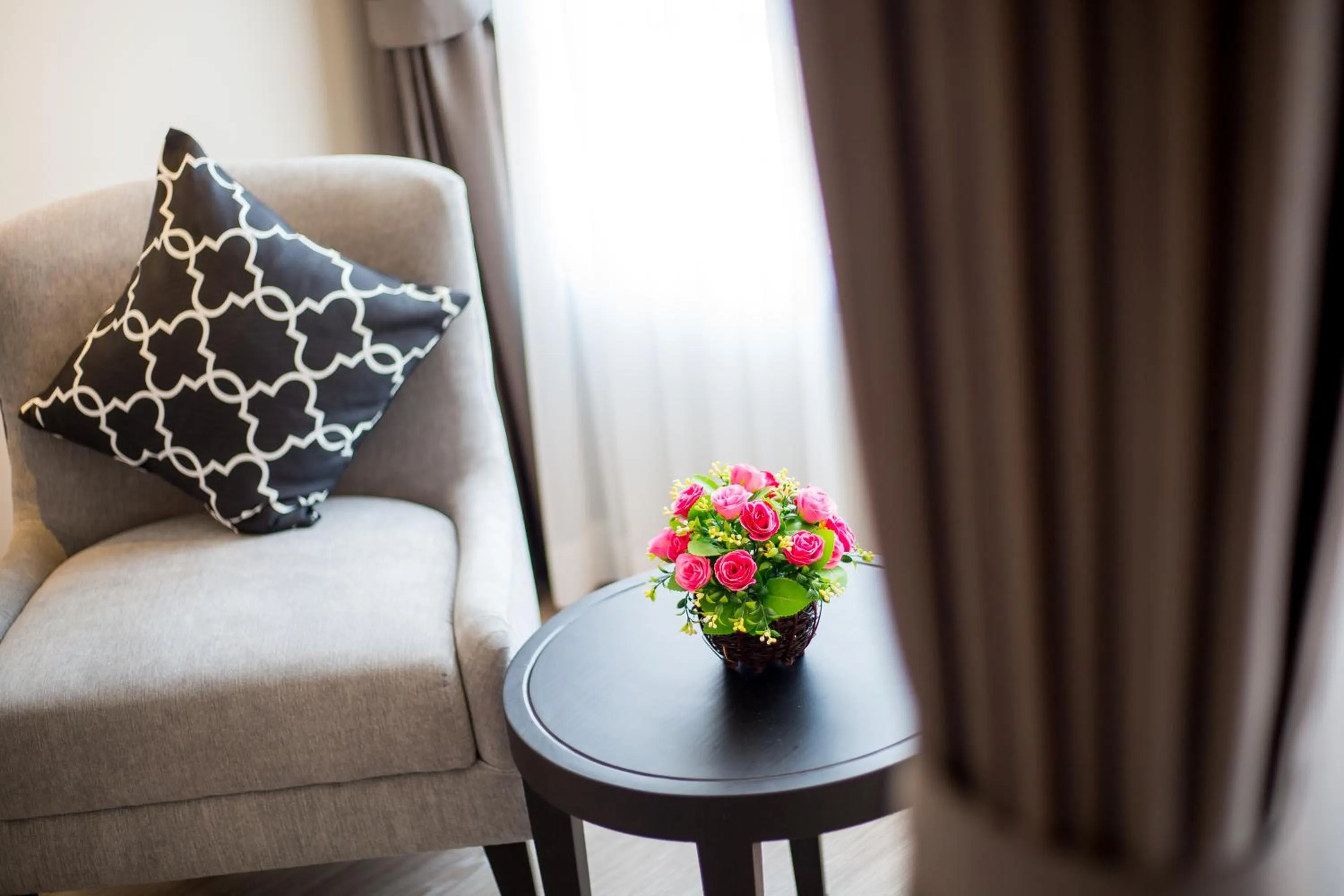 Seating area in Rung Aroon Hotel By Le Siri