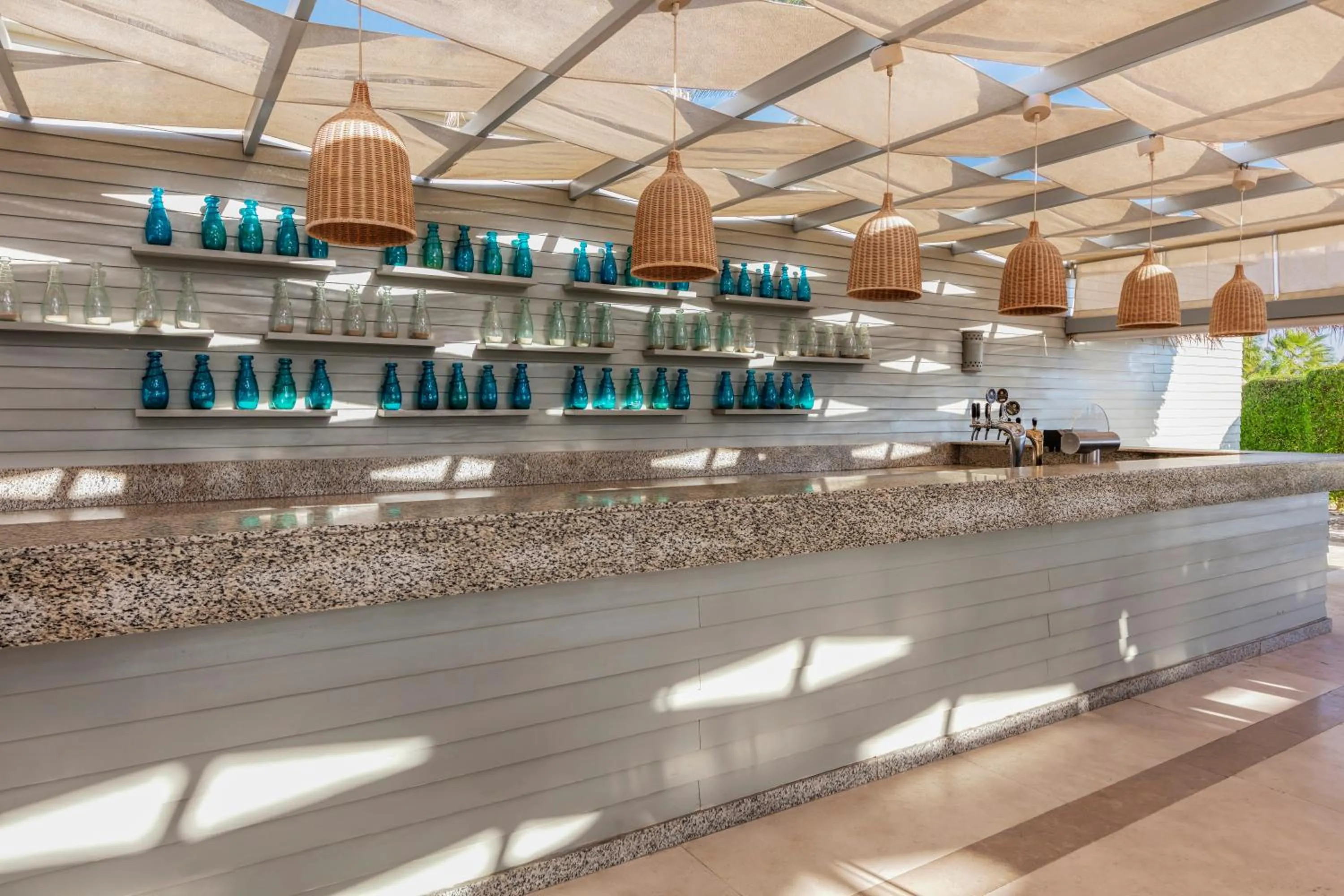 Lounge or bar in JAZ Makadina