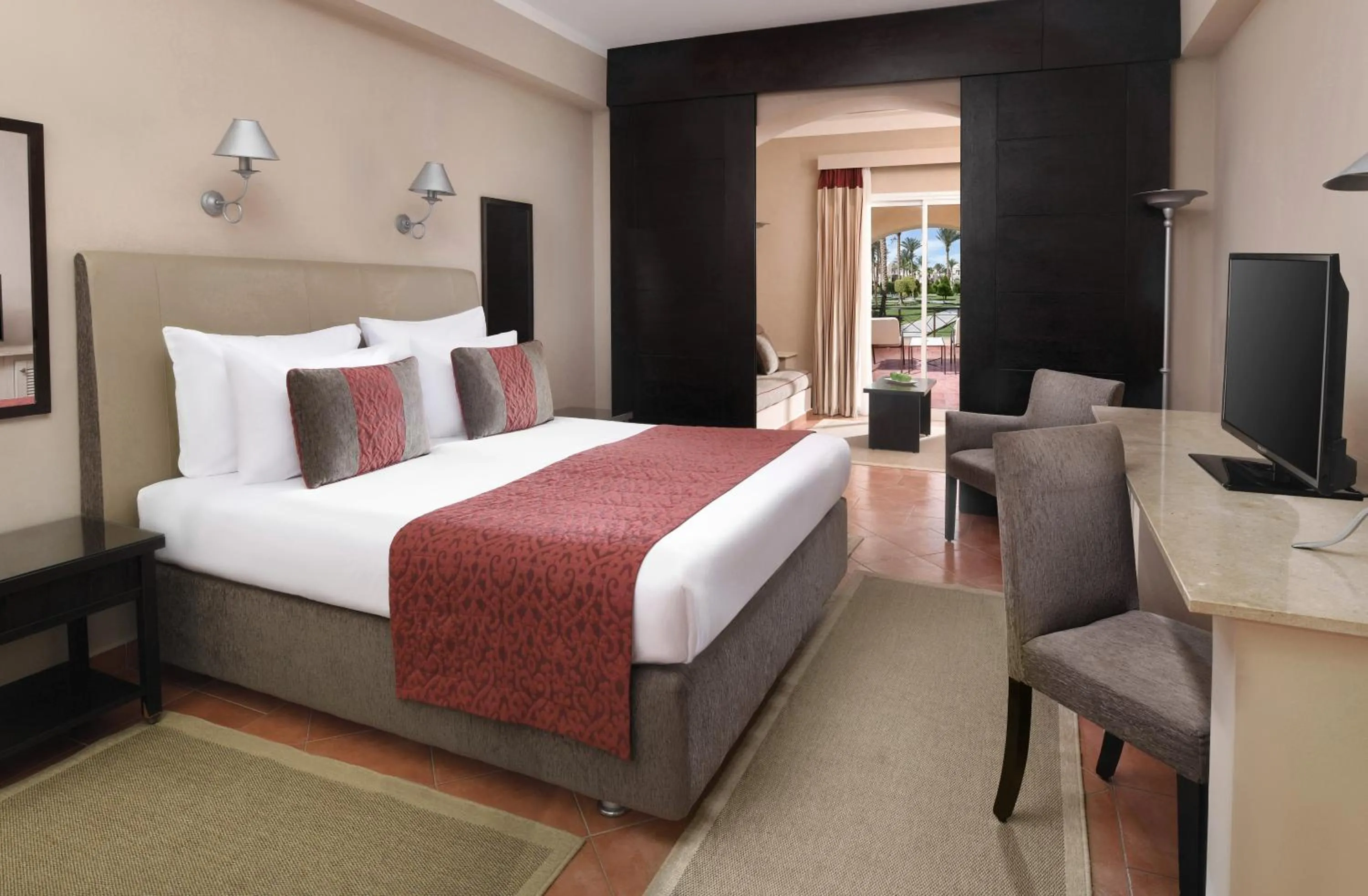 Photo of the whole room, Bed in JAZ Makadina