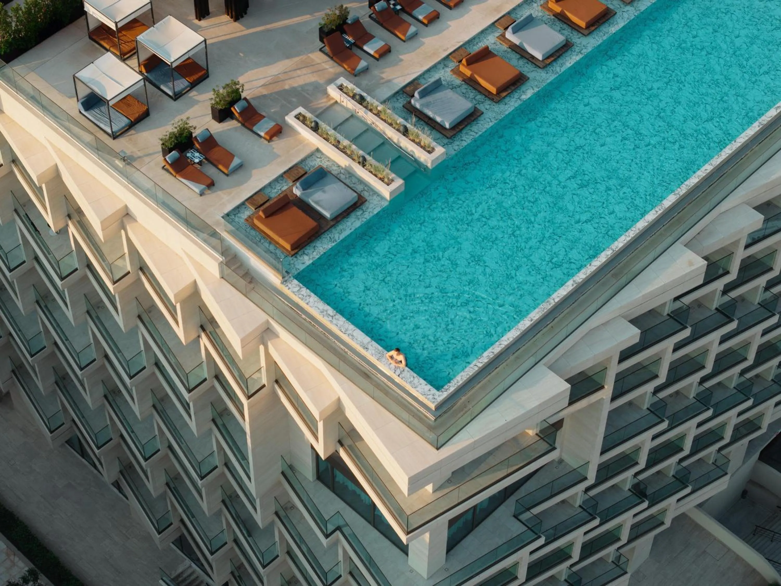 Swimming pool in Grand Hyatt Athens