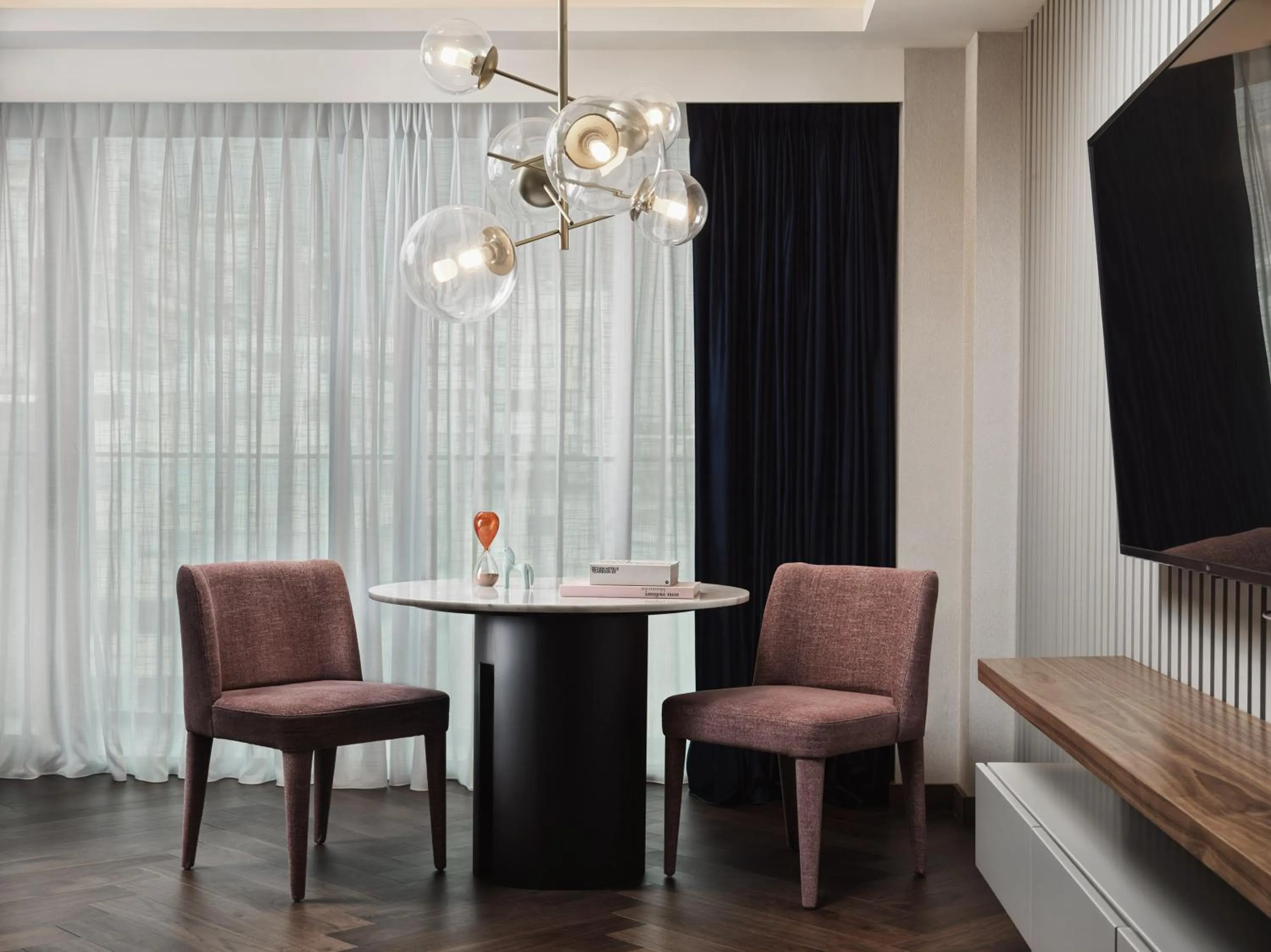 Dining area in Grand Hyatt Athens