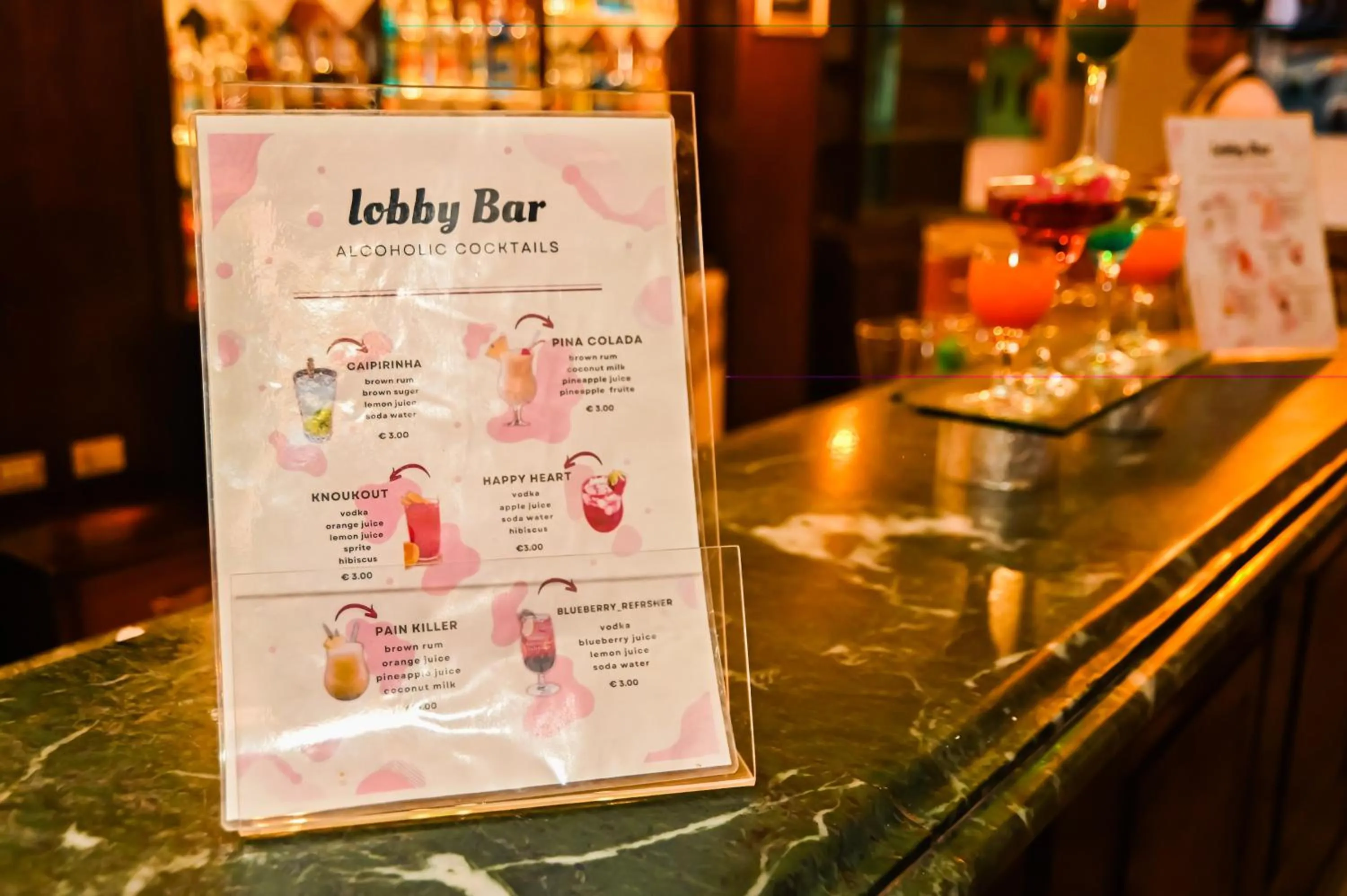 Lounge or bar in Eagles Paradise Abu Soma Resort