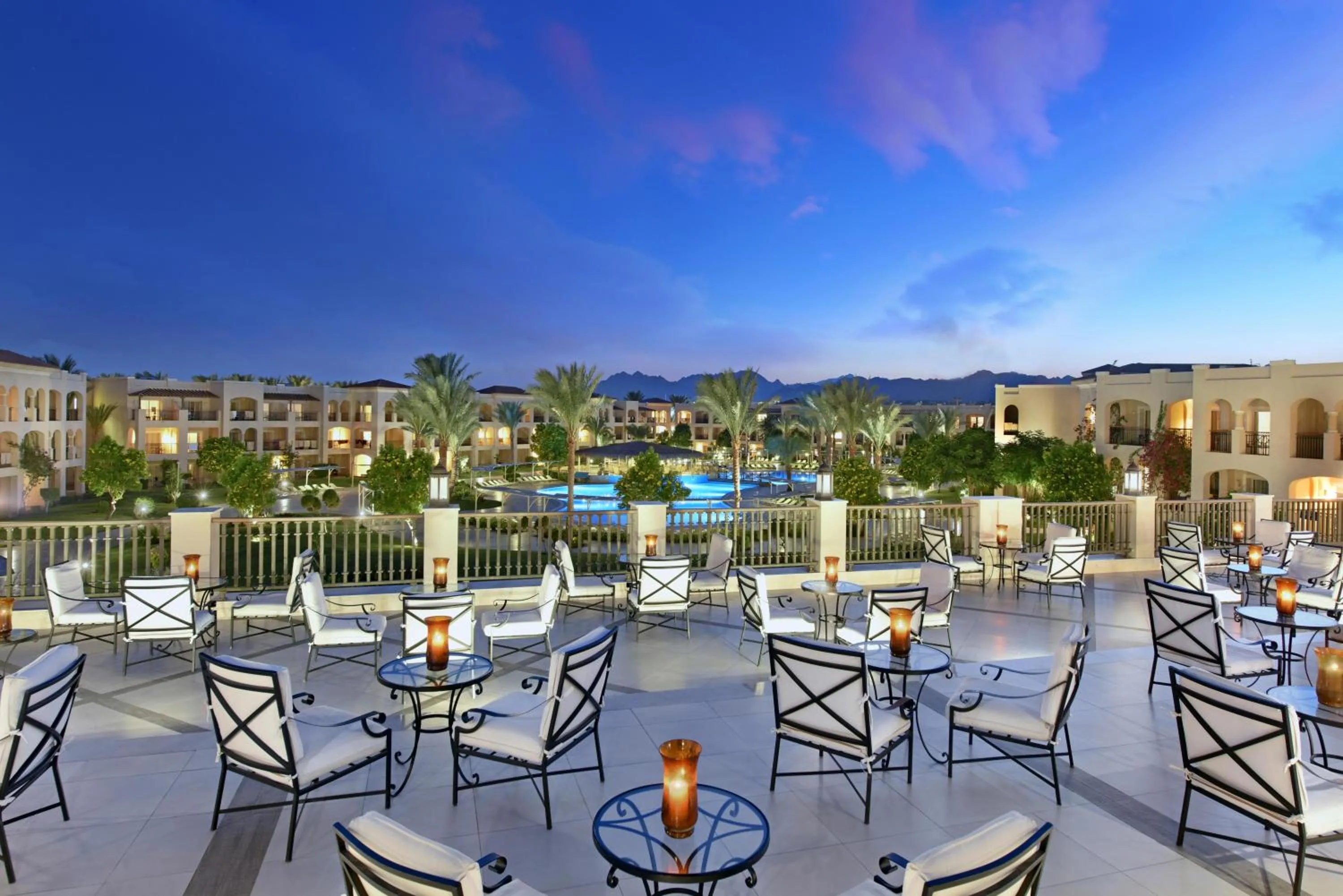 Restaurant/places to eat in JAZ Mirabel Resort