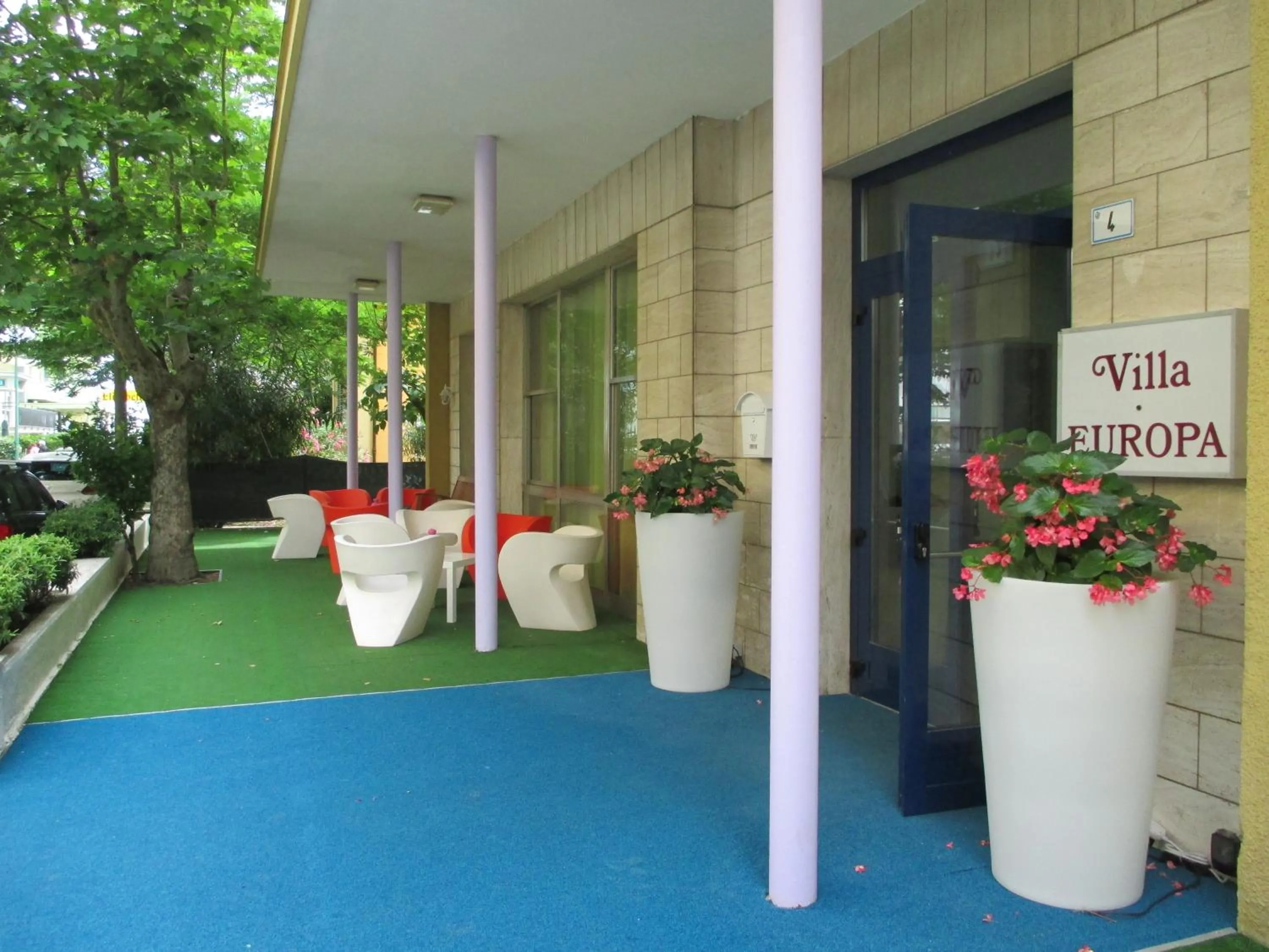 Facade/entrance in Hotel Villa Europa