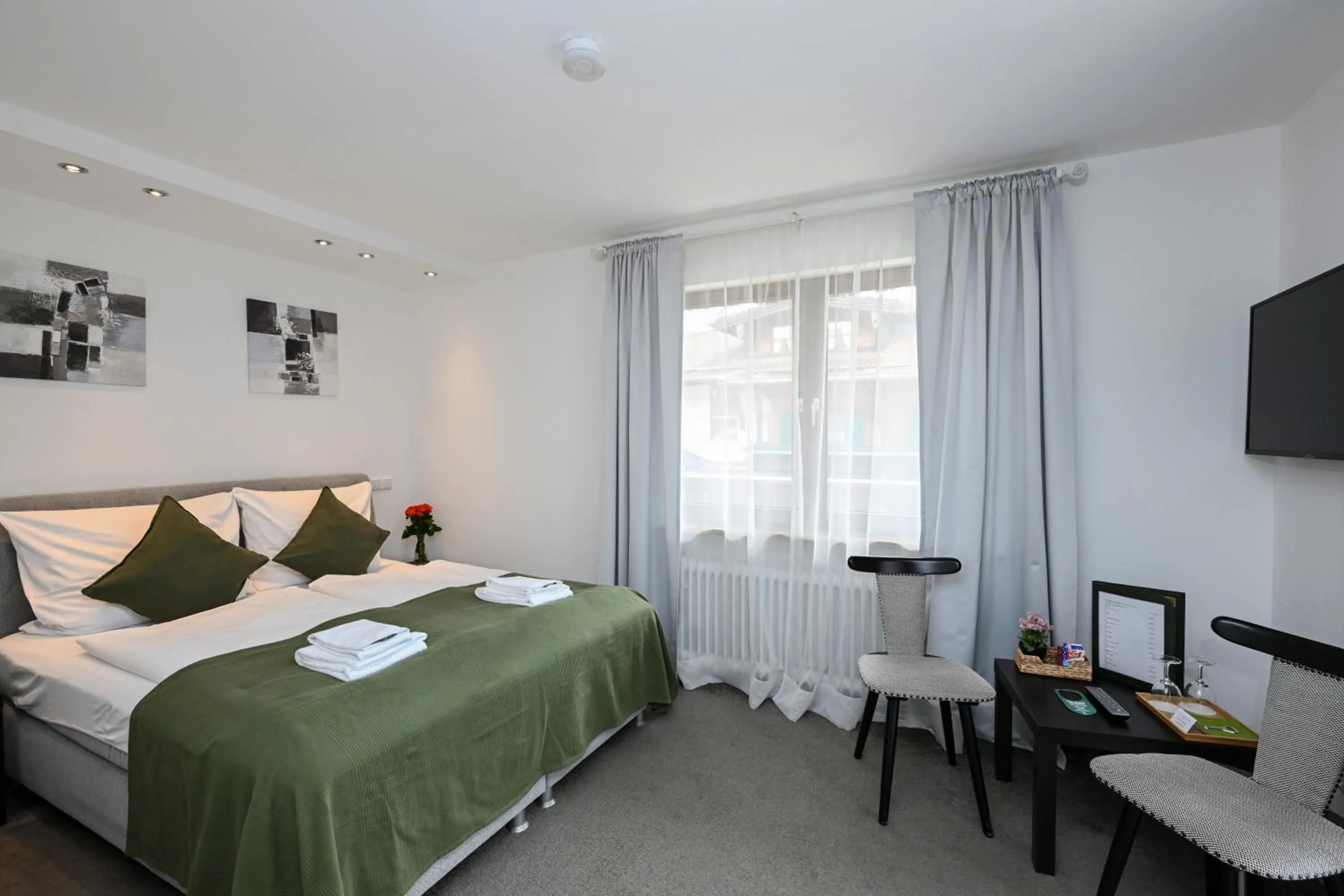 Bed in Hardi's Hotel