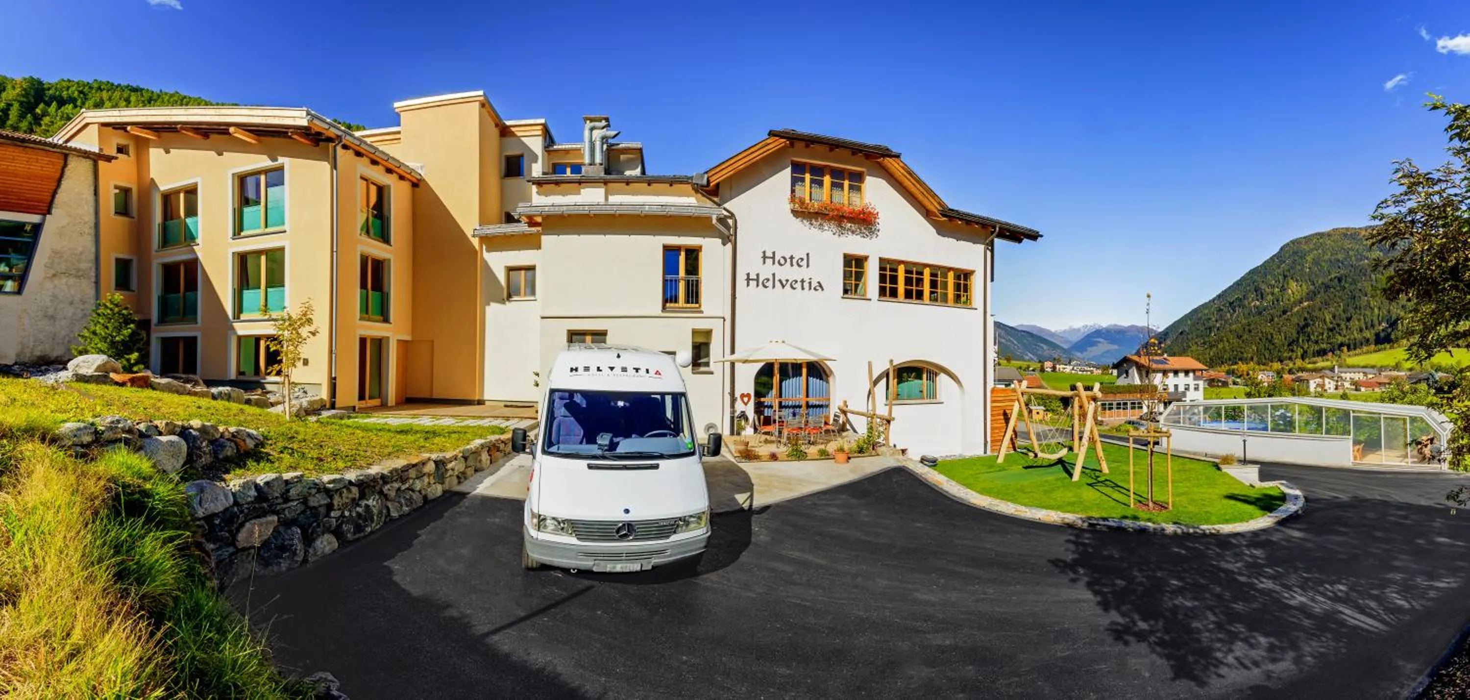 Property building in Hotel Helvetia