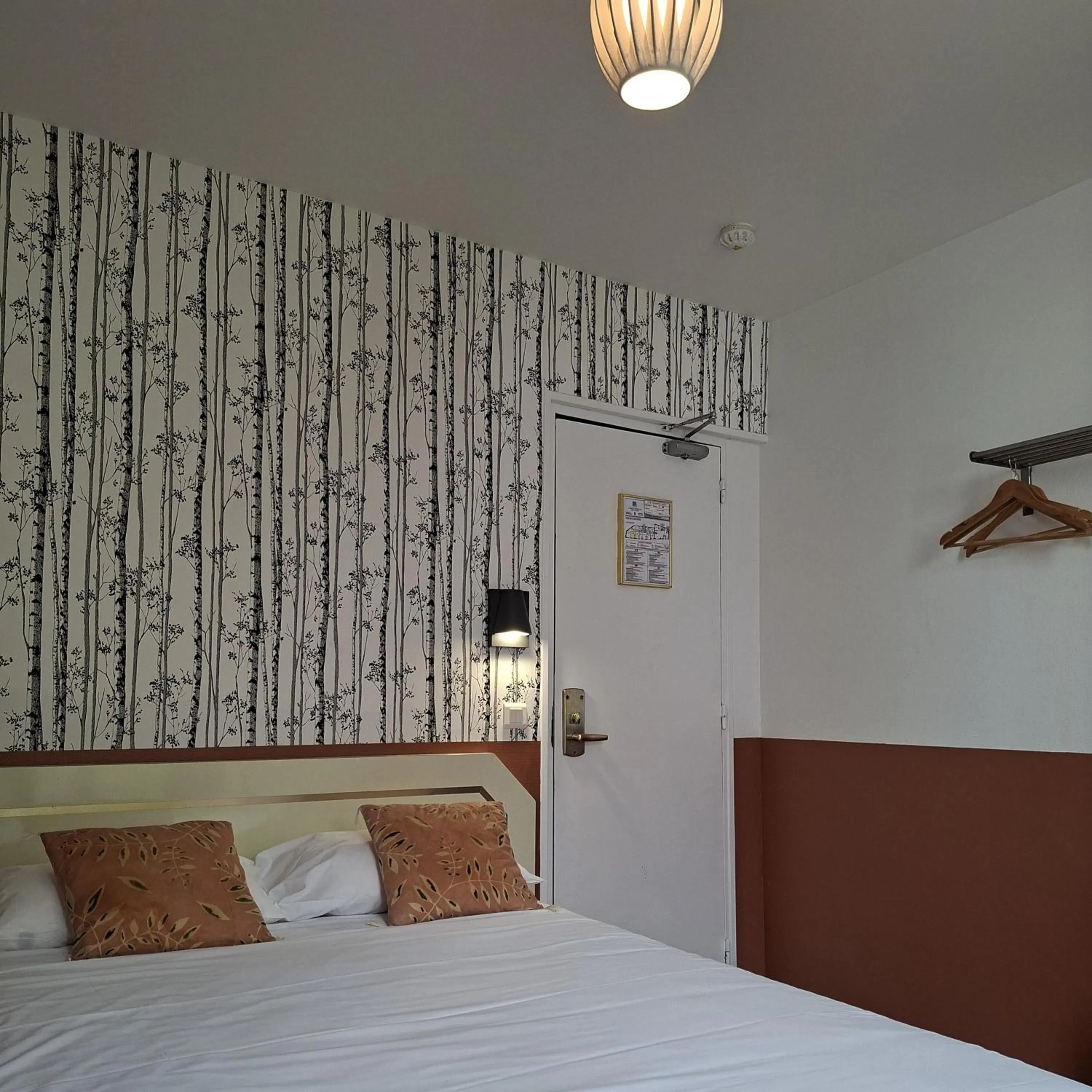 Photo of the whole room, Bed in Caulaincourt Montmartre by Hiphophostels