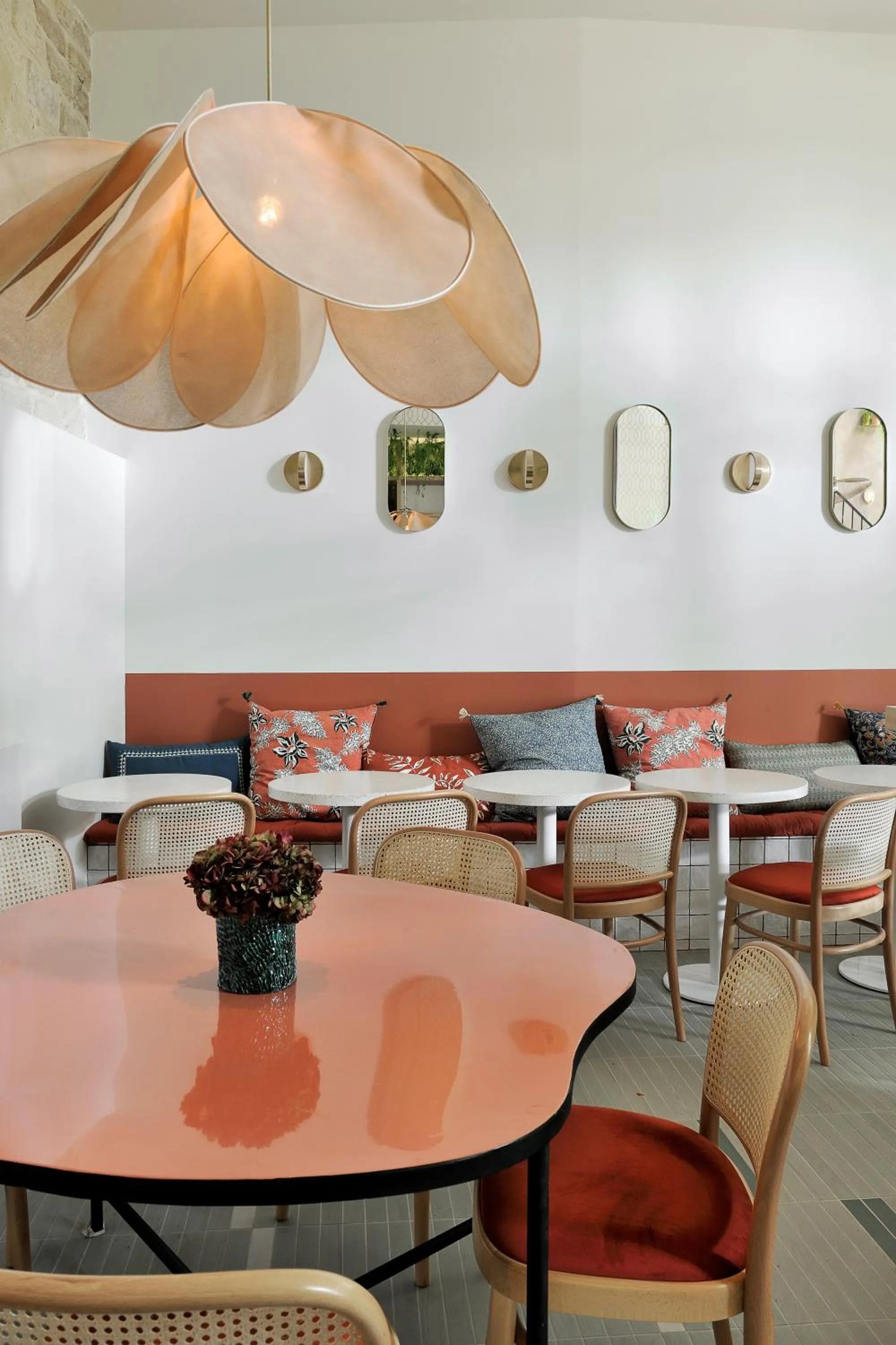 Communal kitchen in Caulaincourt Montmartre by Hiphophostels