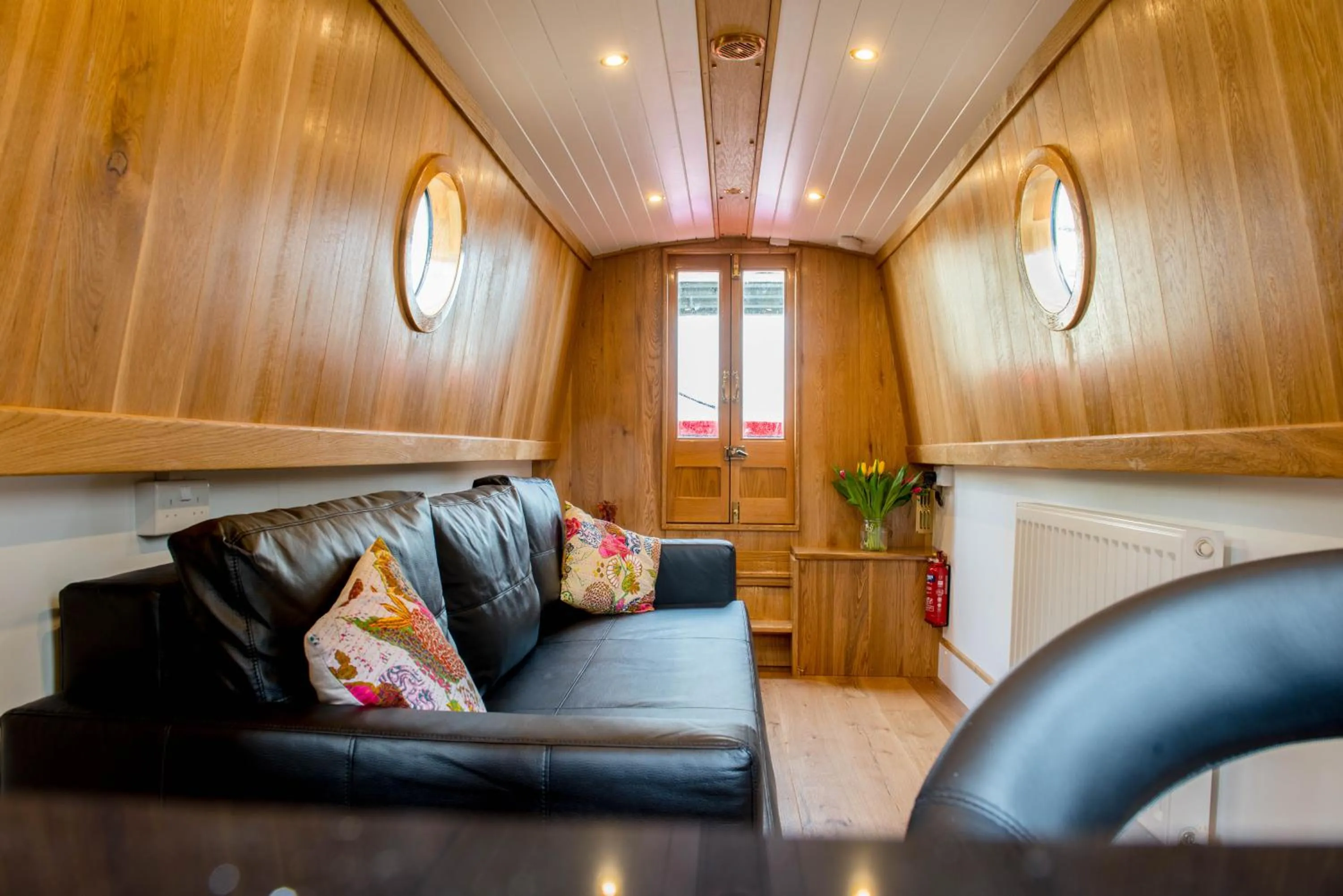 Living room in Narrowboat Puzzle