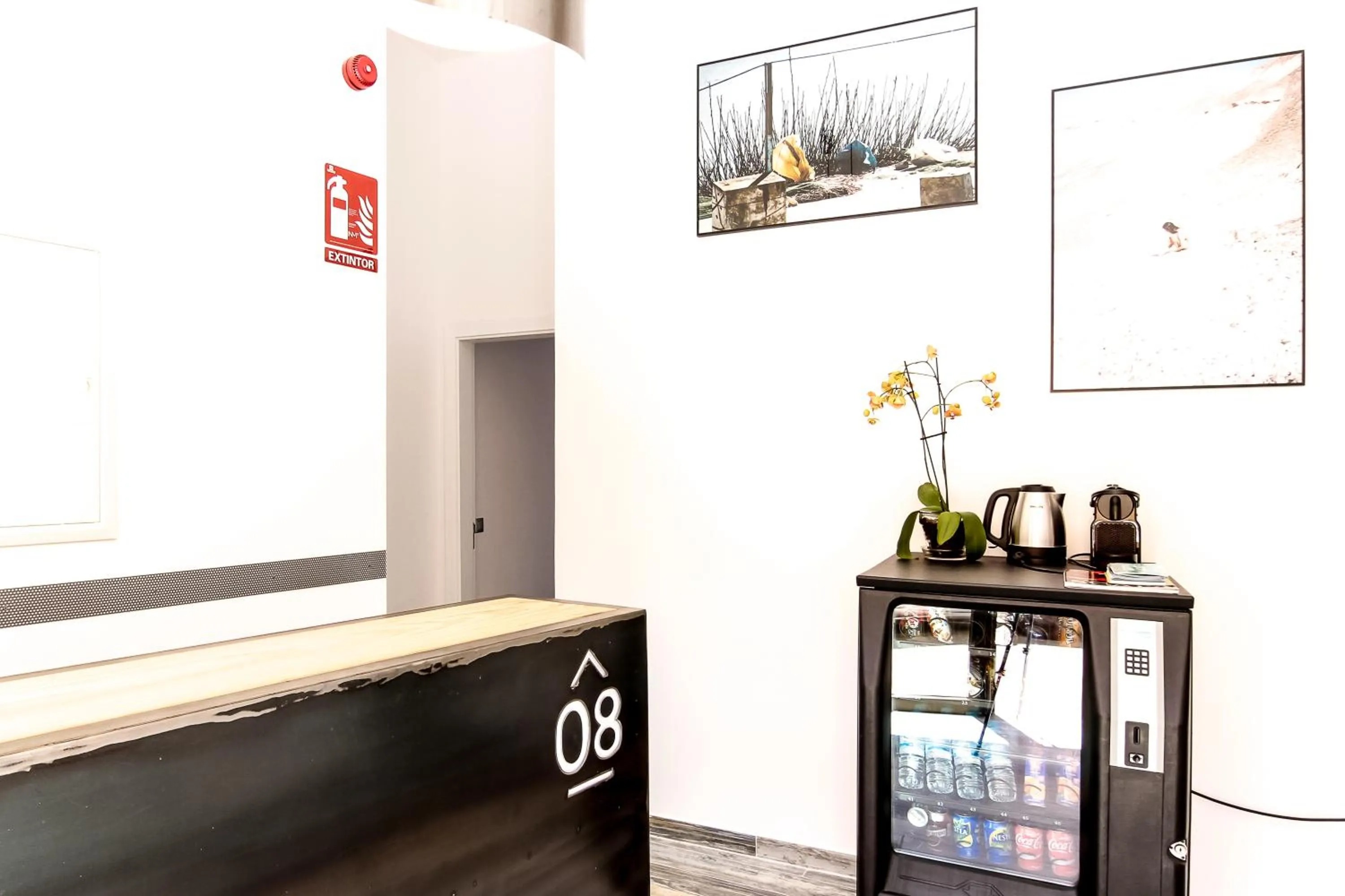 Lobby or reception in The 8 Rooms House