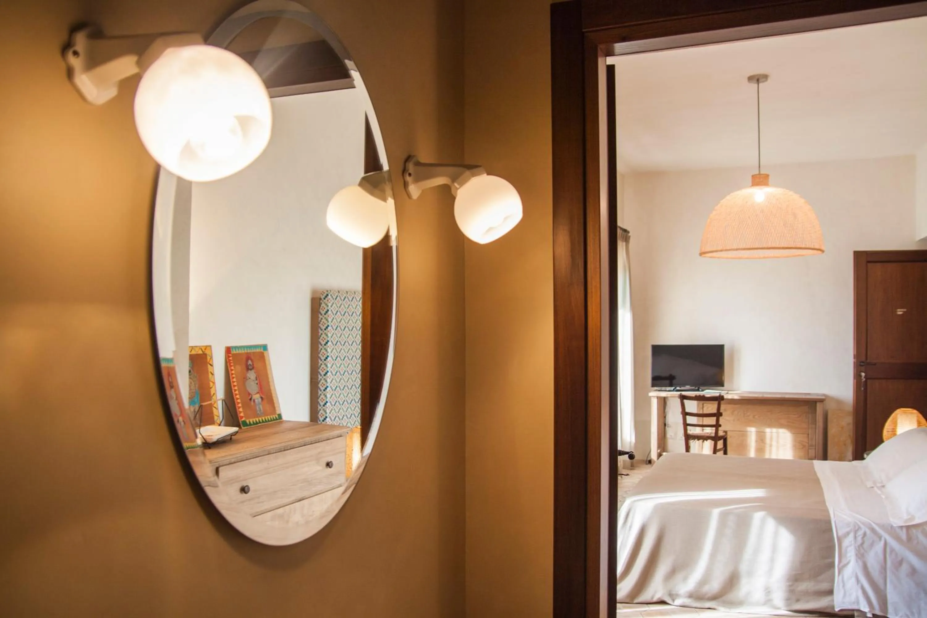 Decorative detail, Bed in Resort Fontes Episcopi