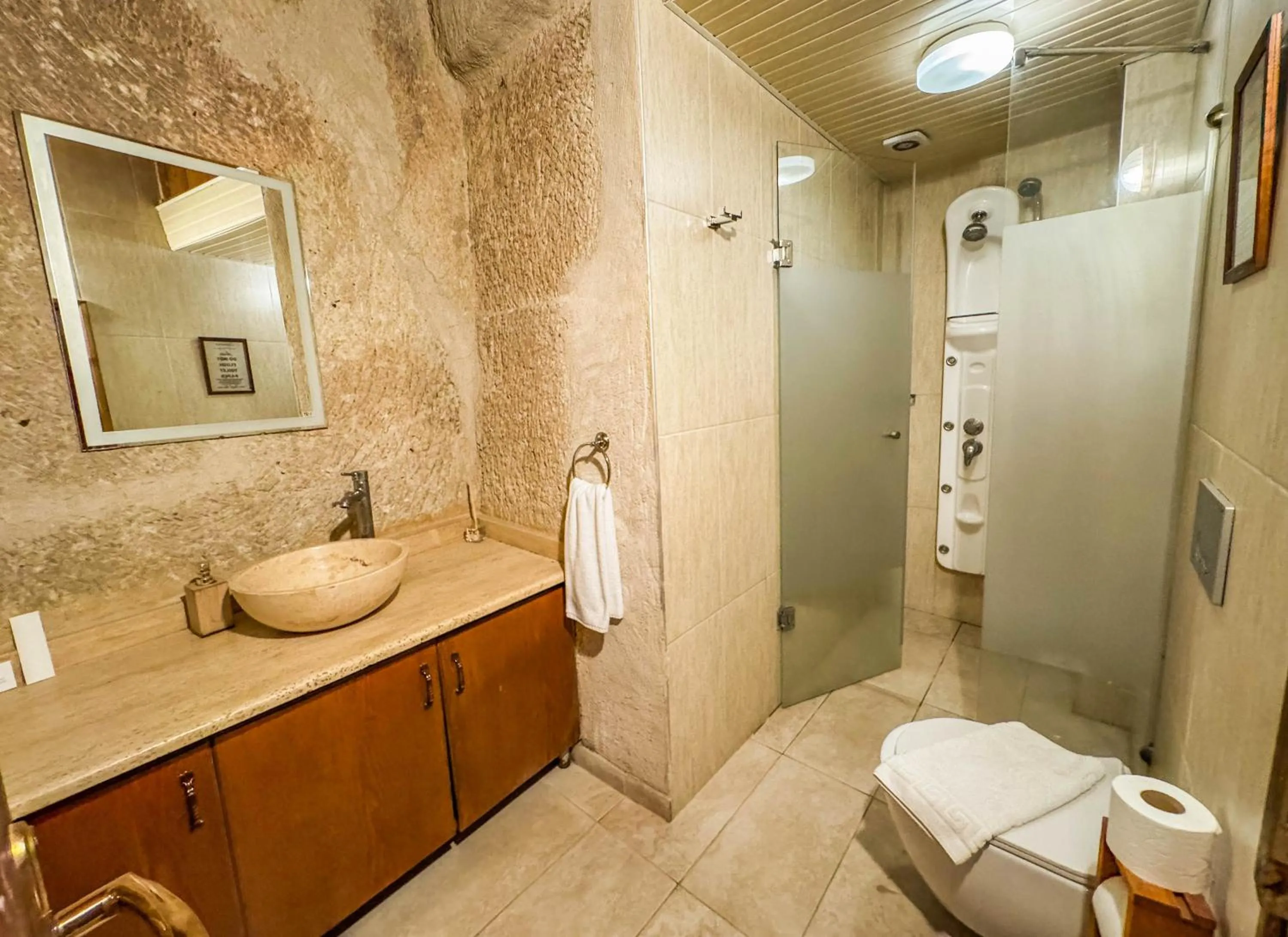 Nomads Cave Hotel & Rooftop