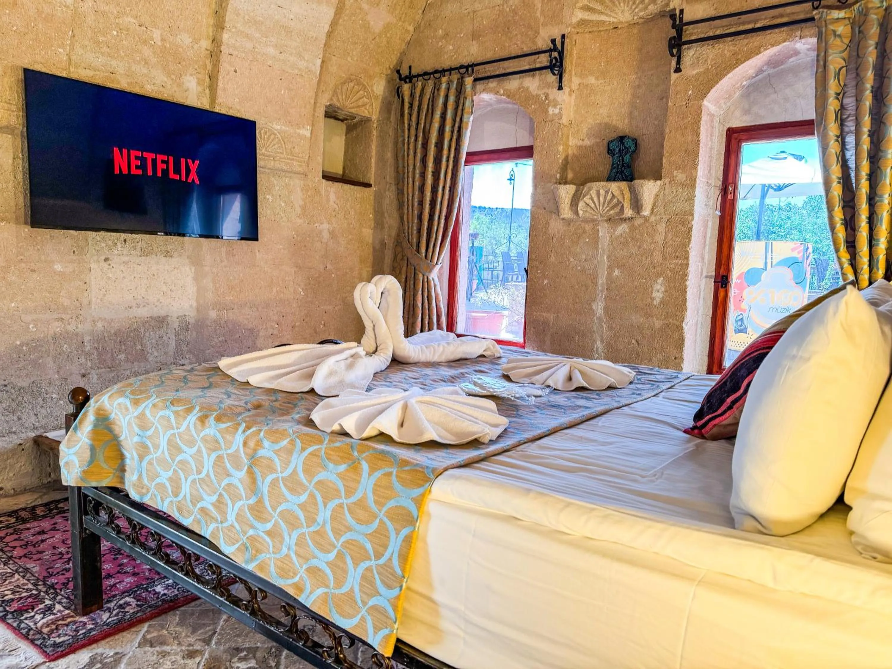 Bed in Nomads Cave Hotel & Rooftop