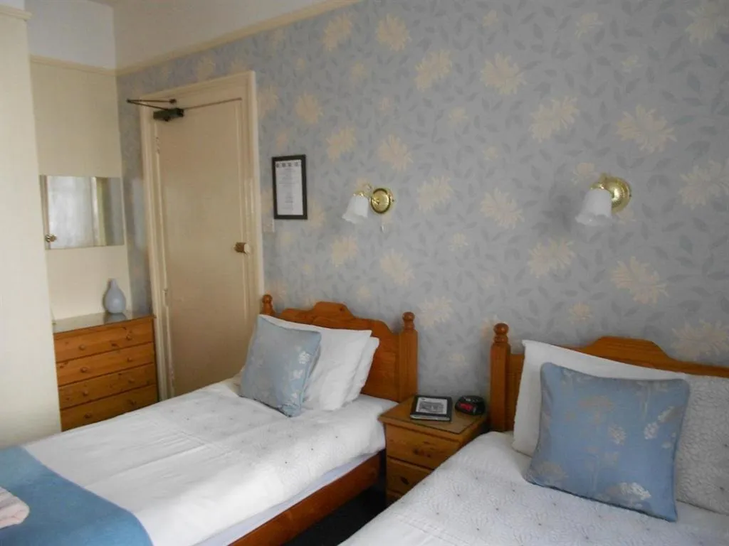 Bedroom in Cromwell House