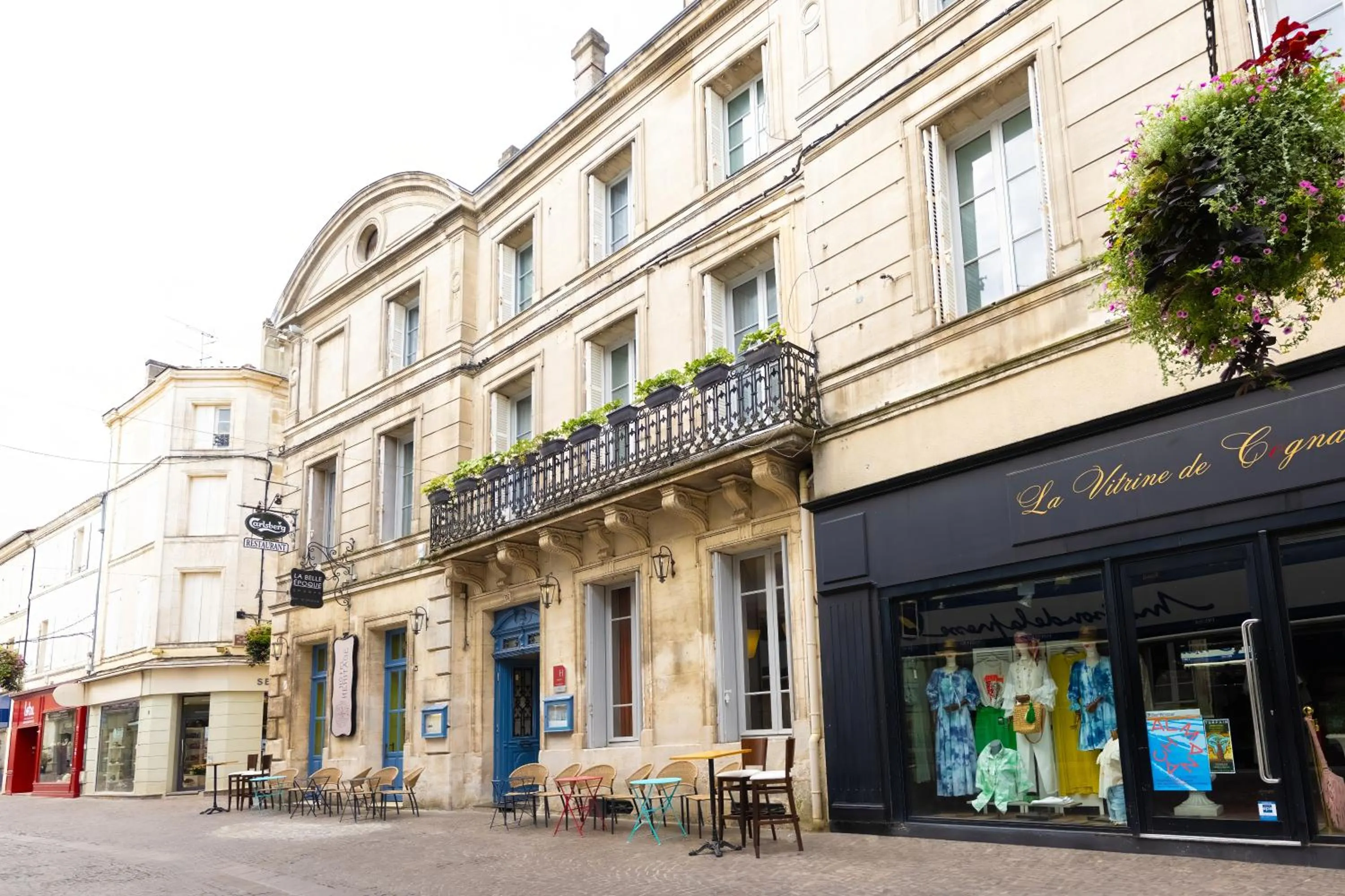 Property building in Hotel Heritage