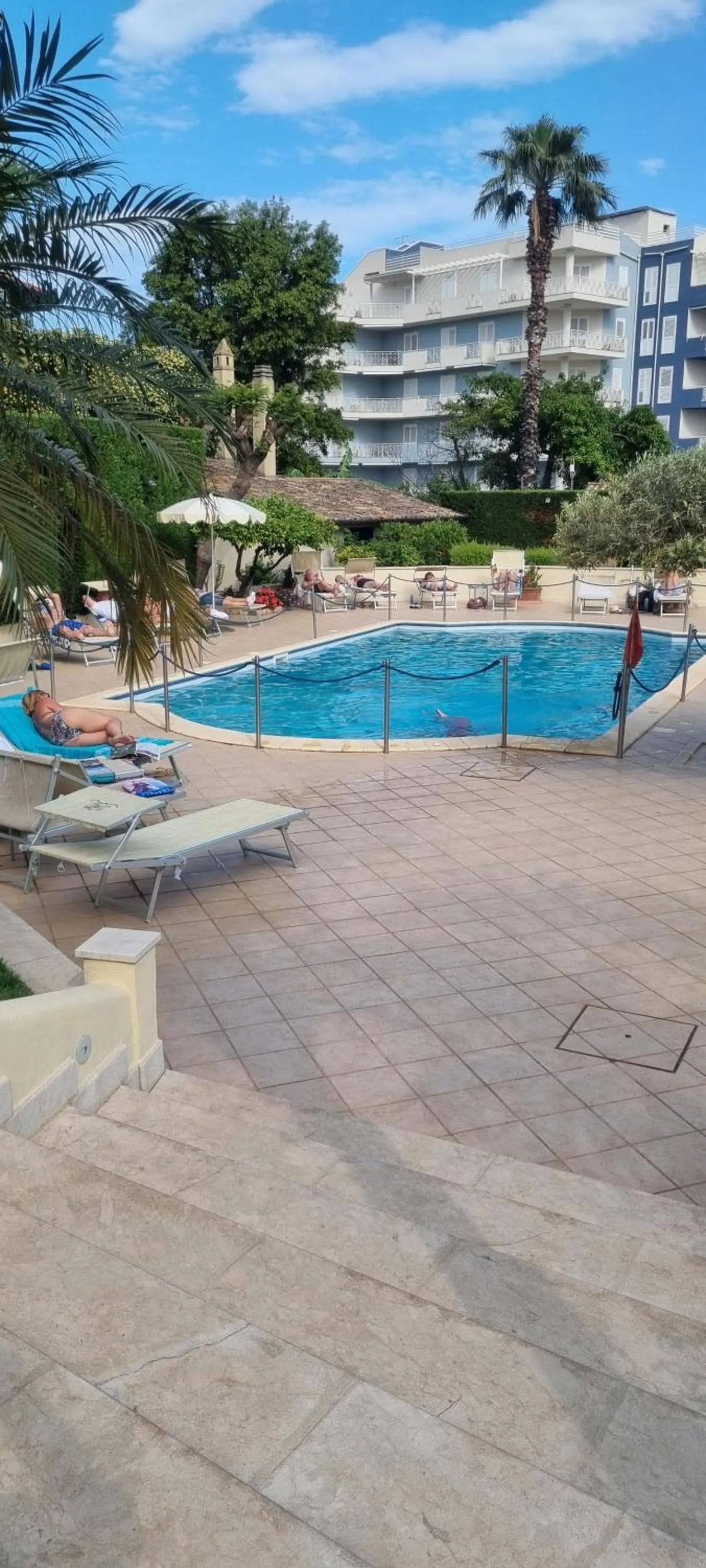 Swimming pool in Villa Daphne