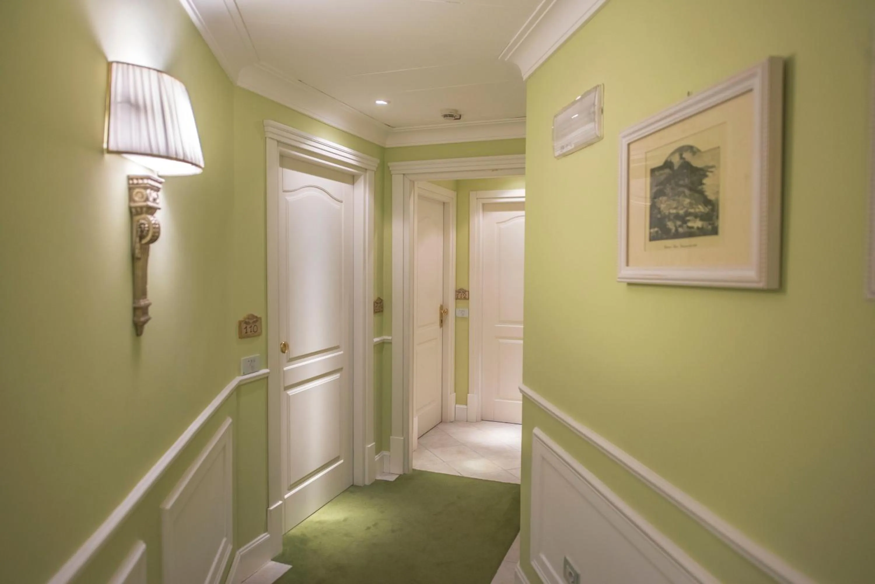 Area and facilities in Villa Daphne