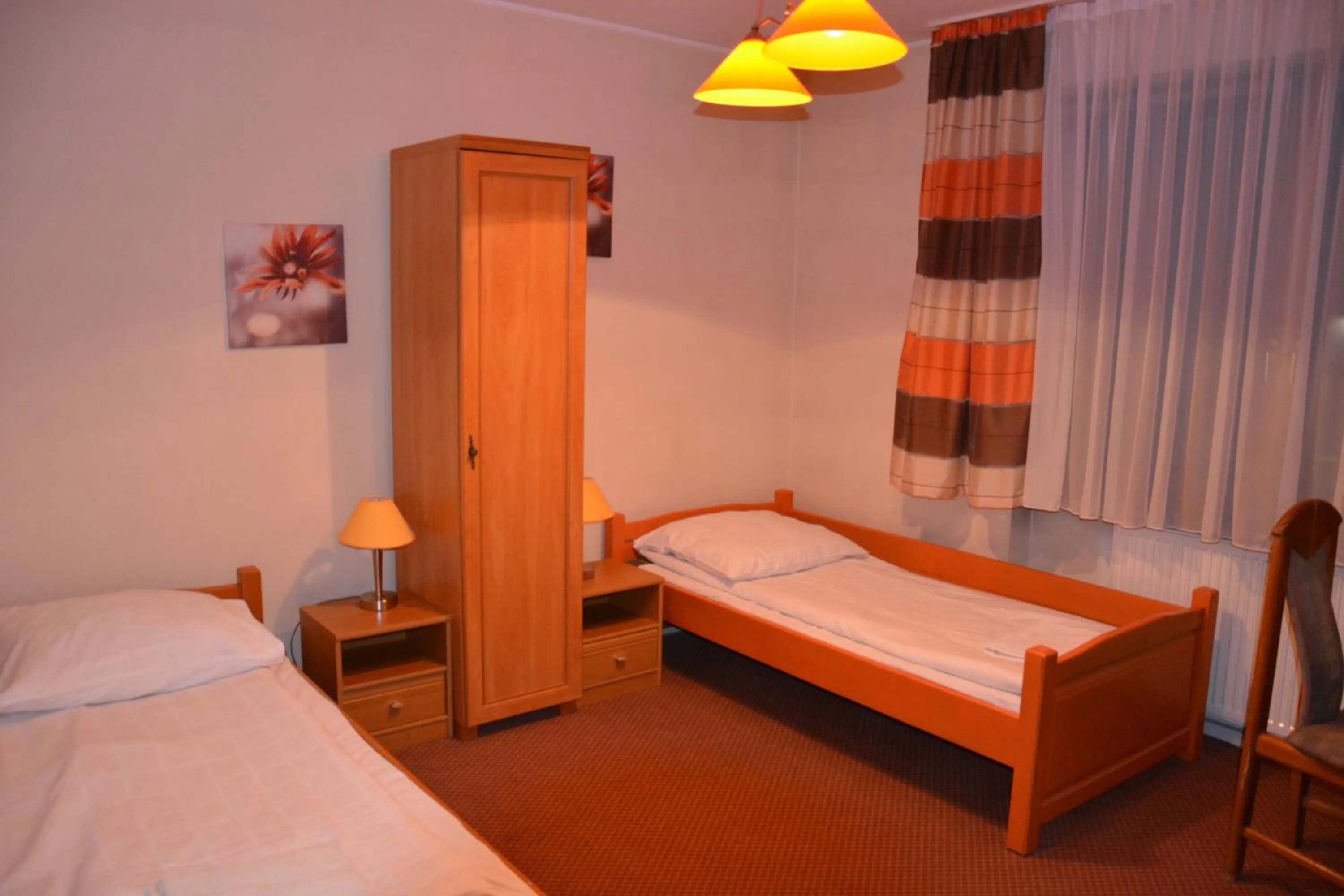 Photo of the whole room, Bed in Panorama BH