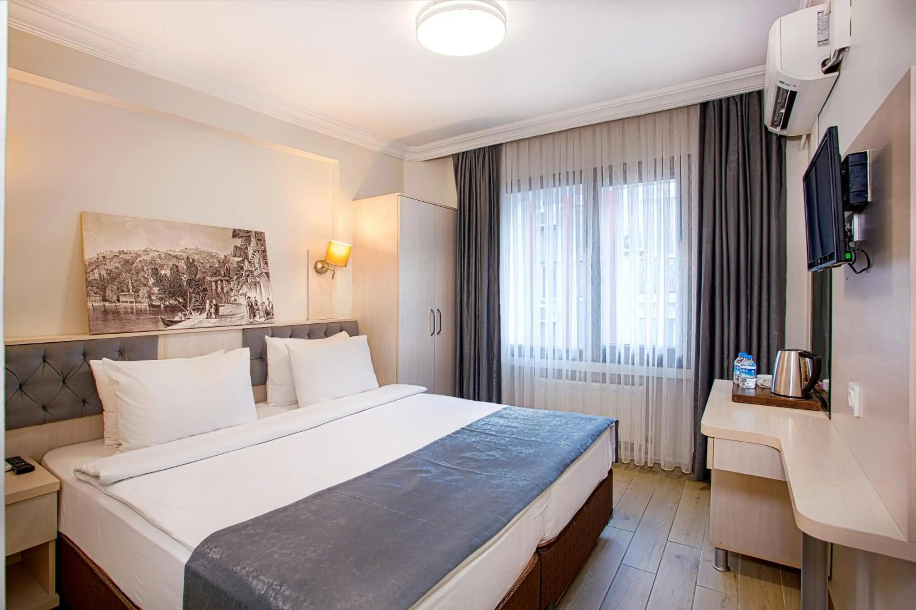Standard Double or Twin Room in Sim Hotel Istanbul Old City Standard Double or Twin Room in Sim Hotel Istanbul Old City