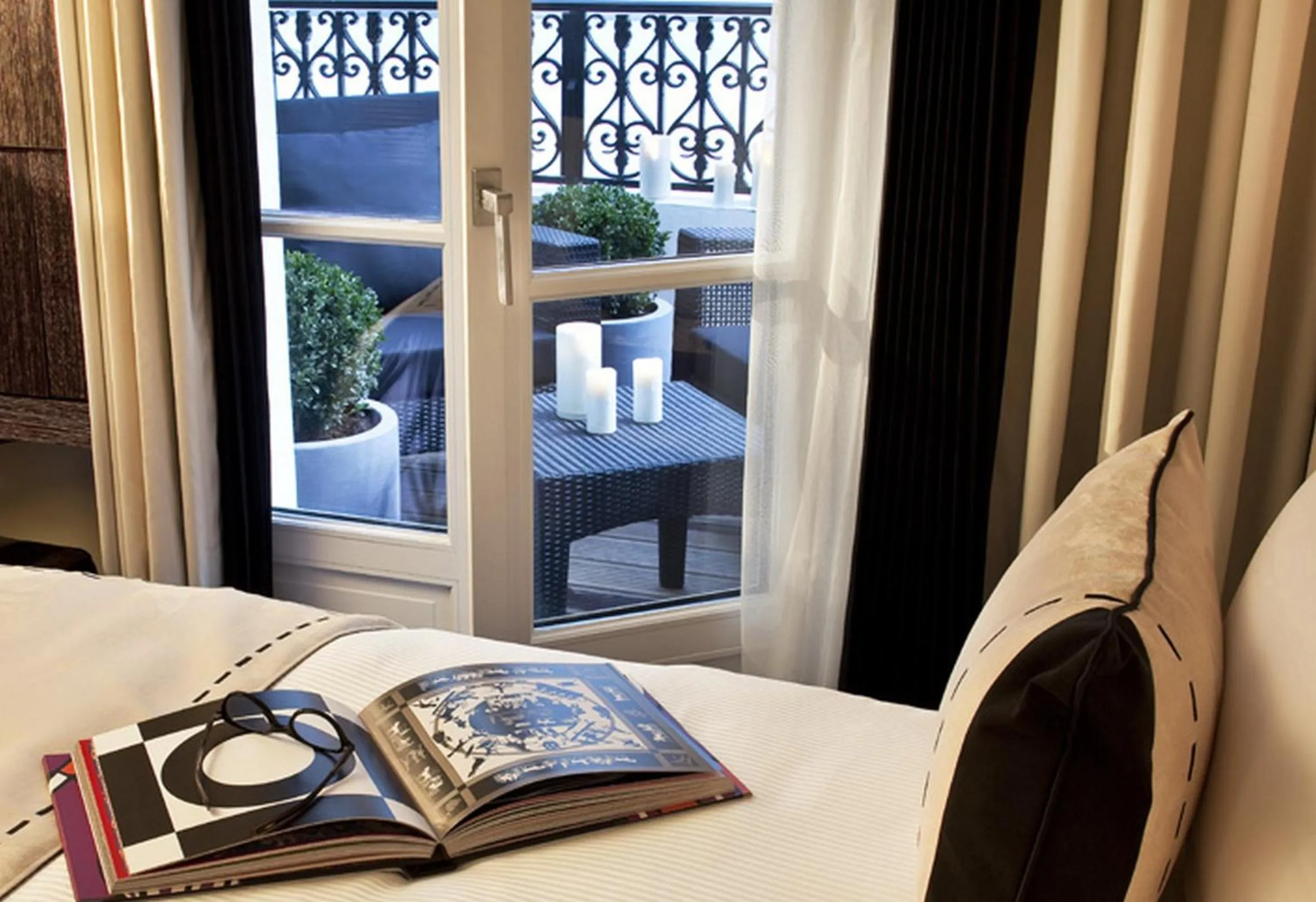 Bed in Les Jardins De La Villa