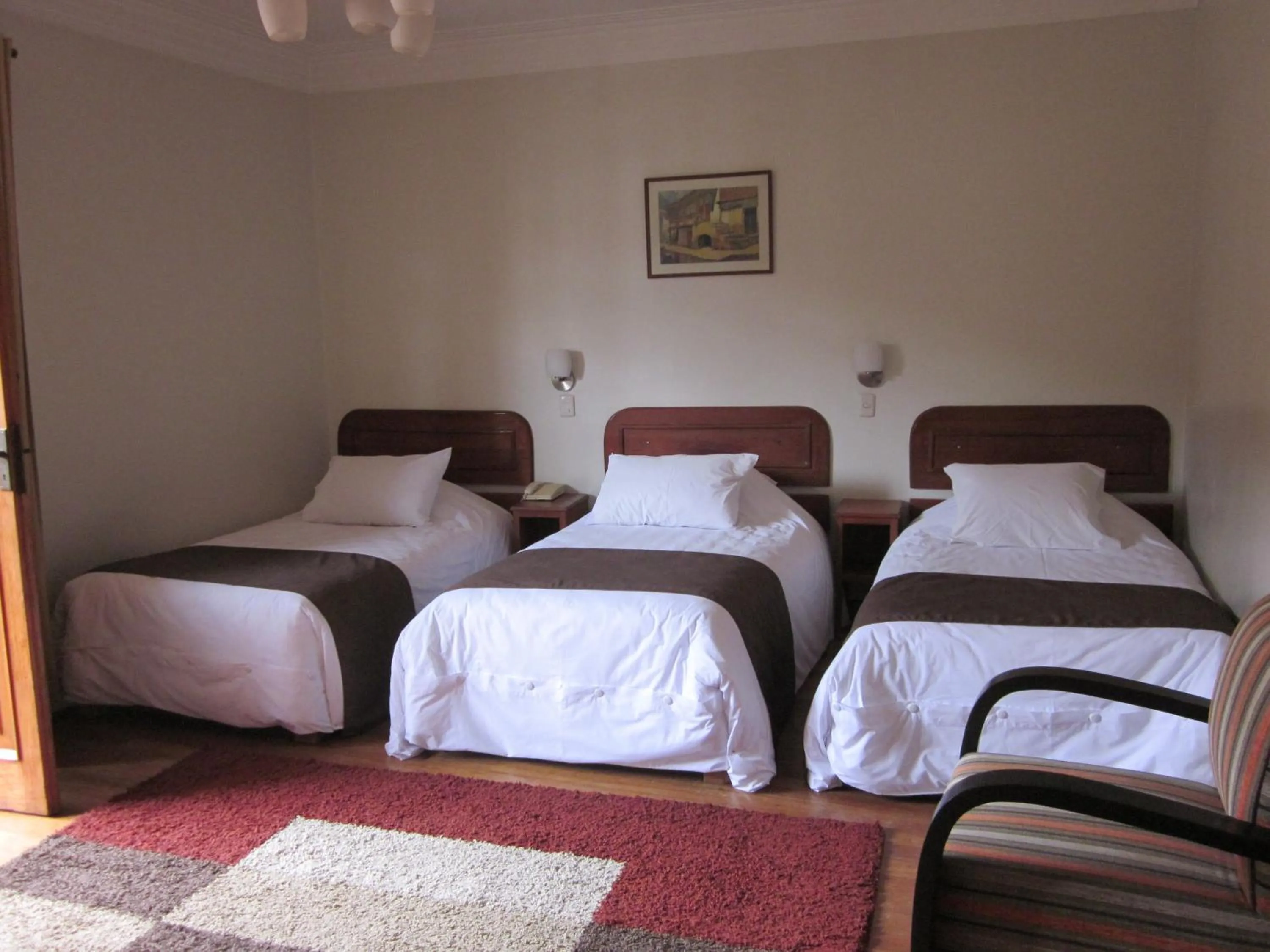 Bedroom, Bed in Emperador Plaza