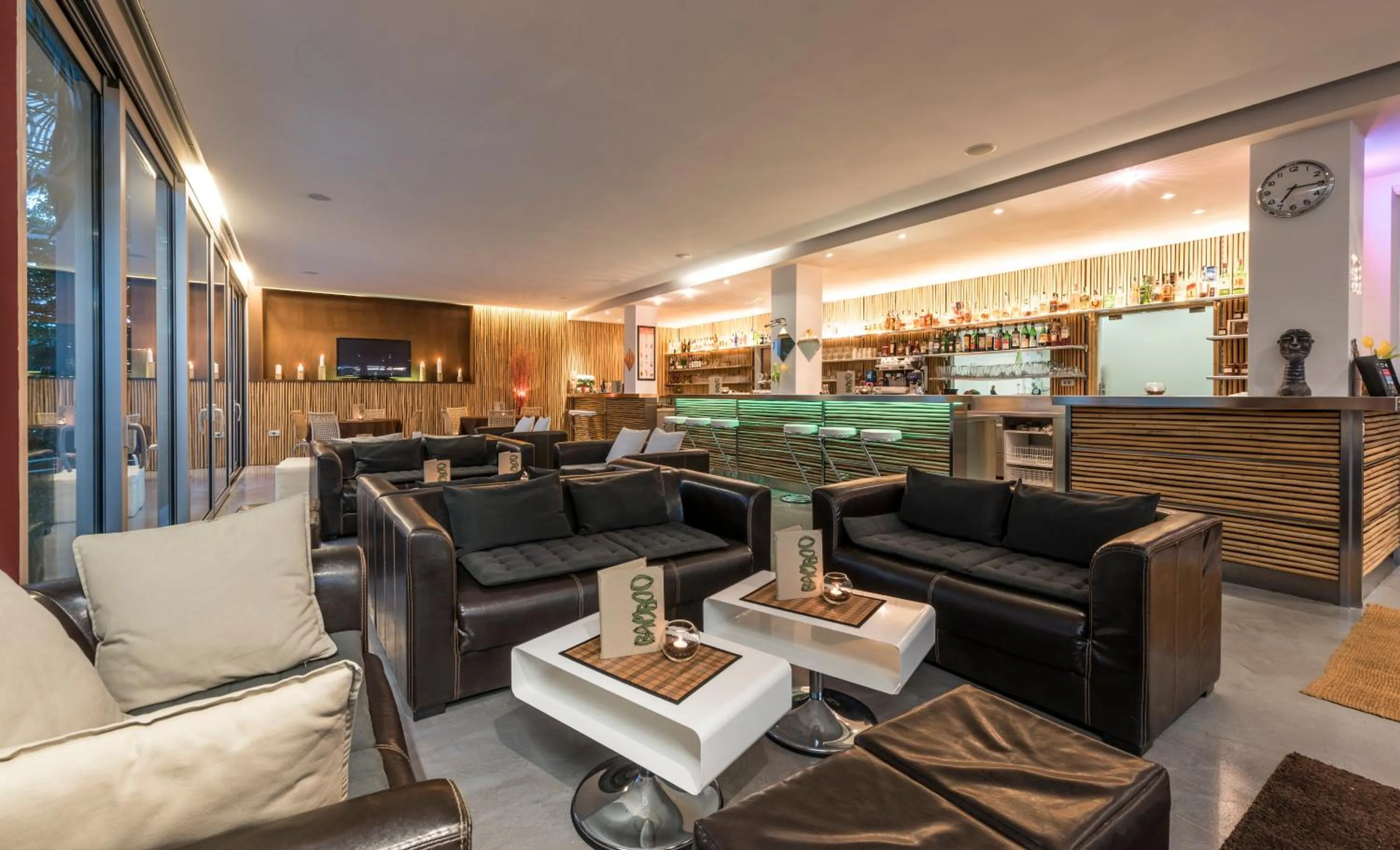 Lounge or bar in Hotel Bamboo