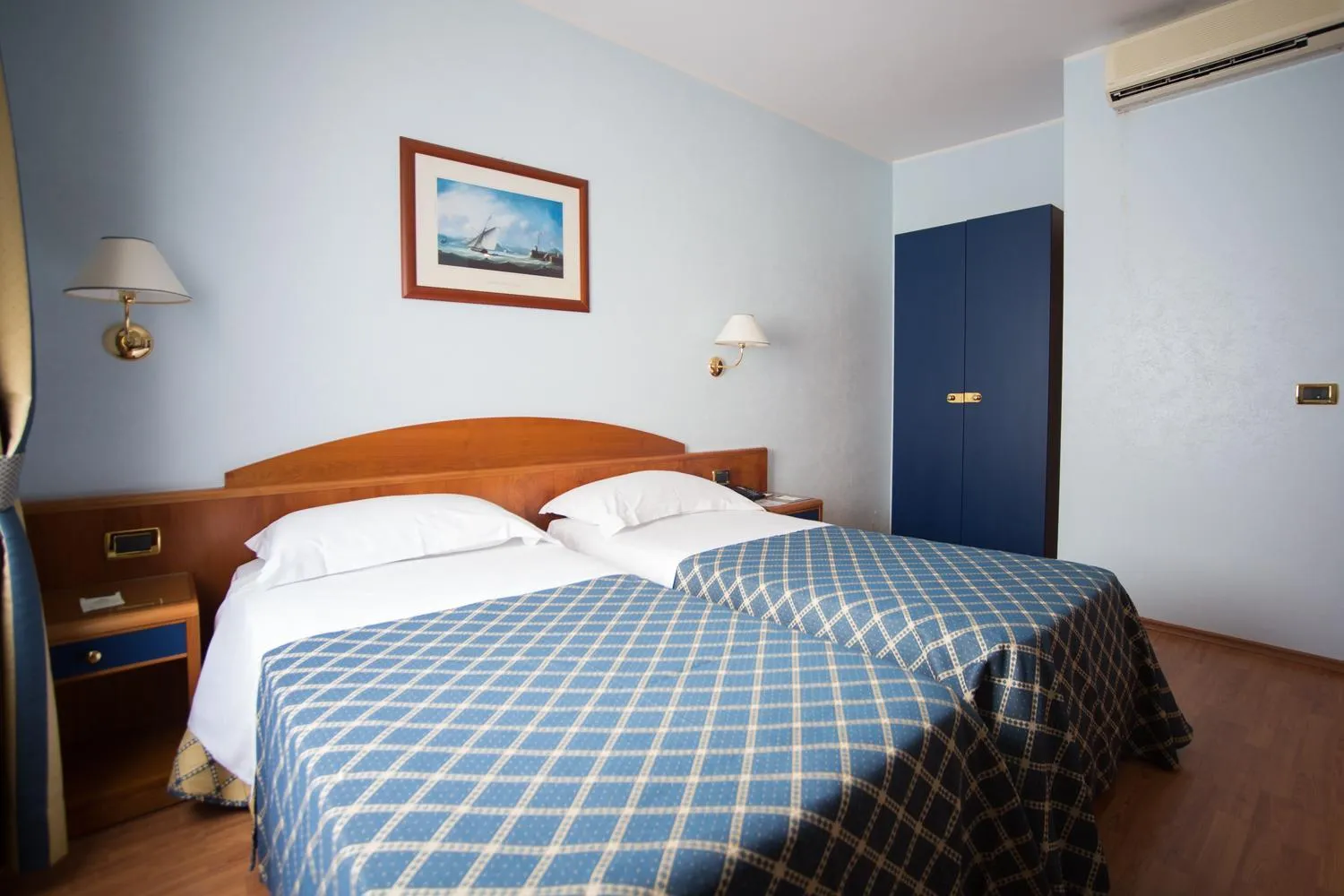 Photo of the whole room, Bed in Hotel Levante