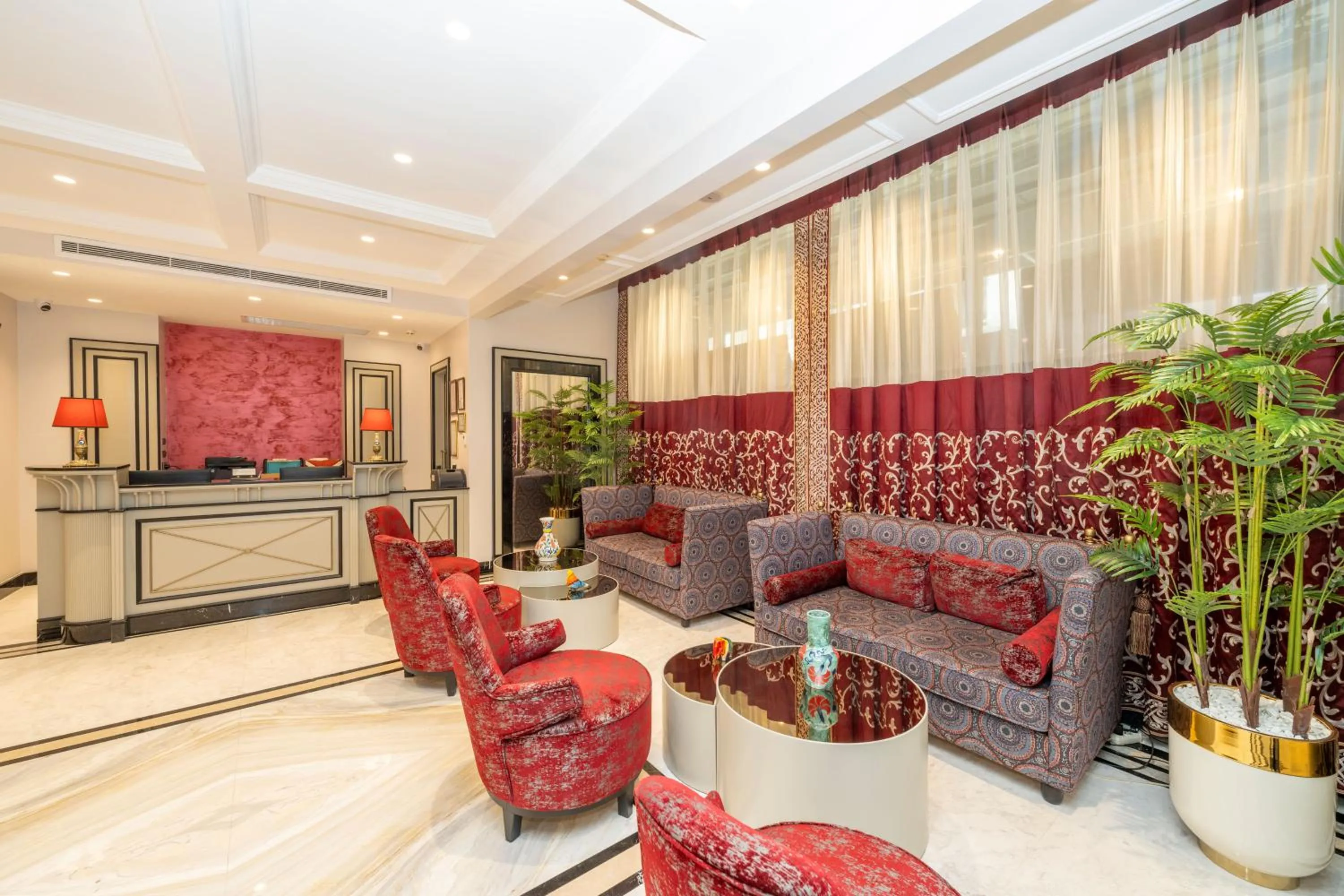 TV and multimedia in The Byzantium Suites Hotel & Spa