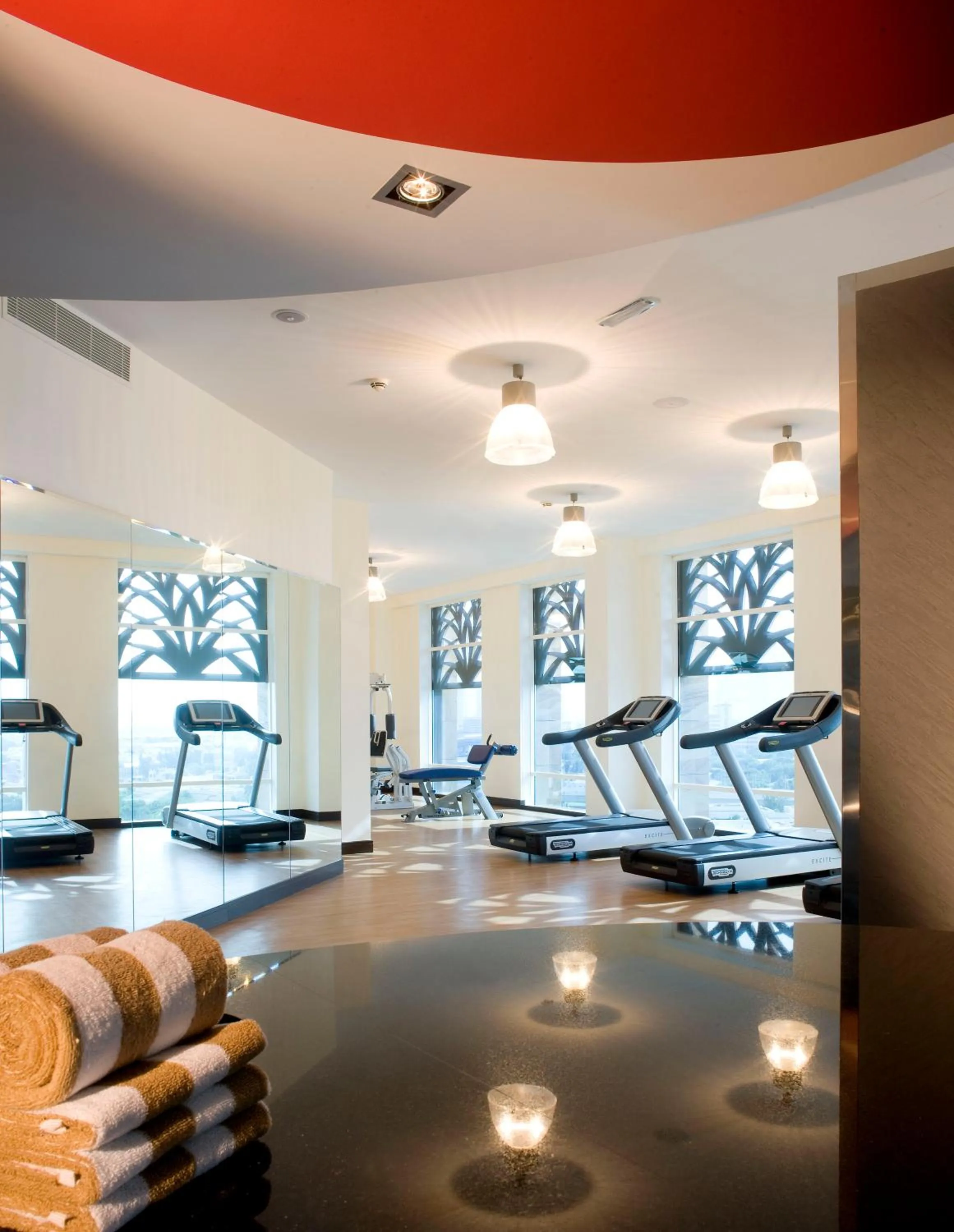 Fitness centre/facilities in La Suite Dubai Hotel & Apartments