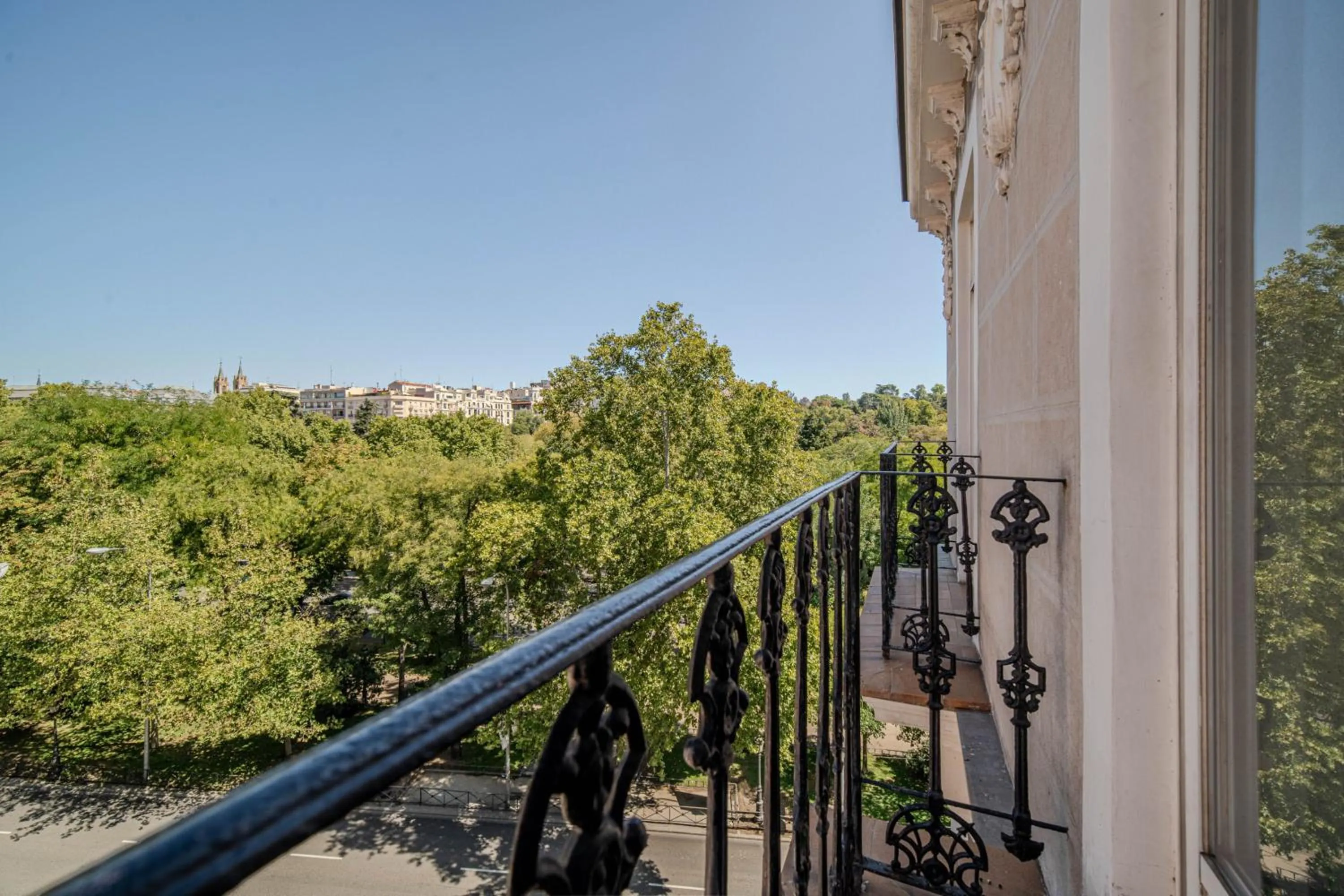 City view in ITC Mora by Soho Boutique