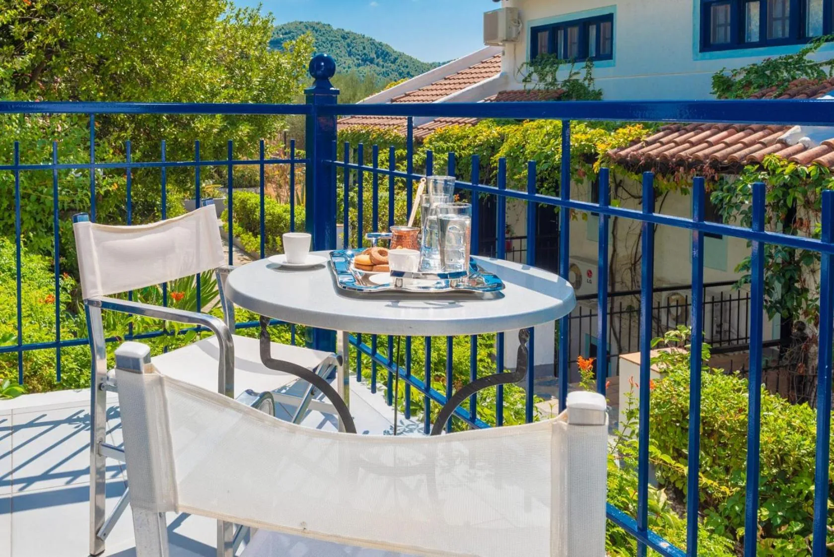 Garden in Adrina Beach Hotel