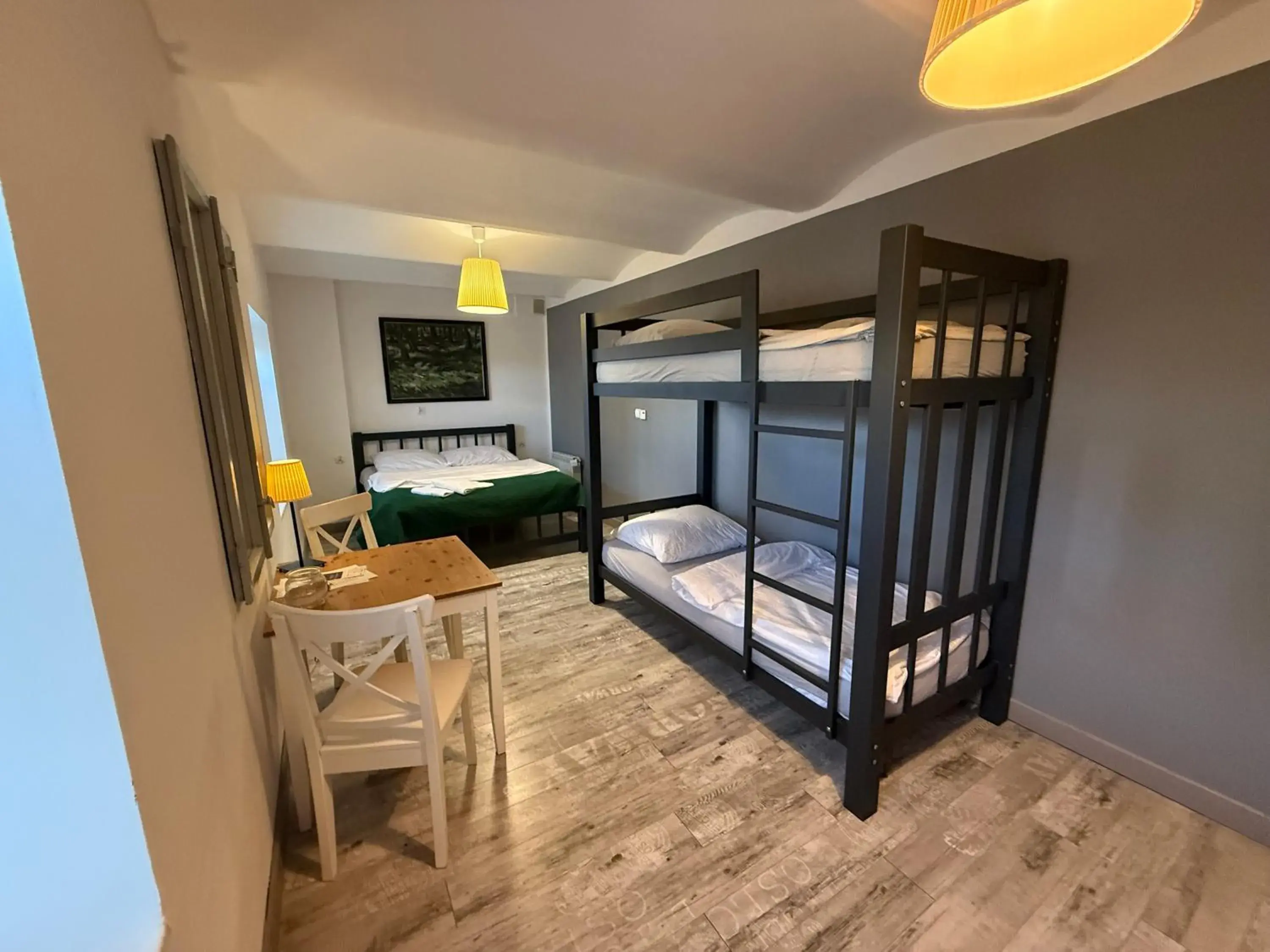 Quadruple Room with Private Bathroom - single occupancy in Zielona Przystań Quadruple Room with Private Bathroom - single occupancy in Zielona Przystań