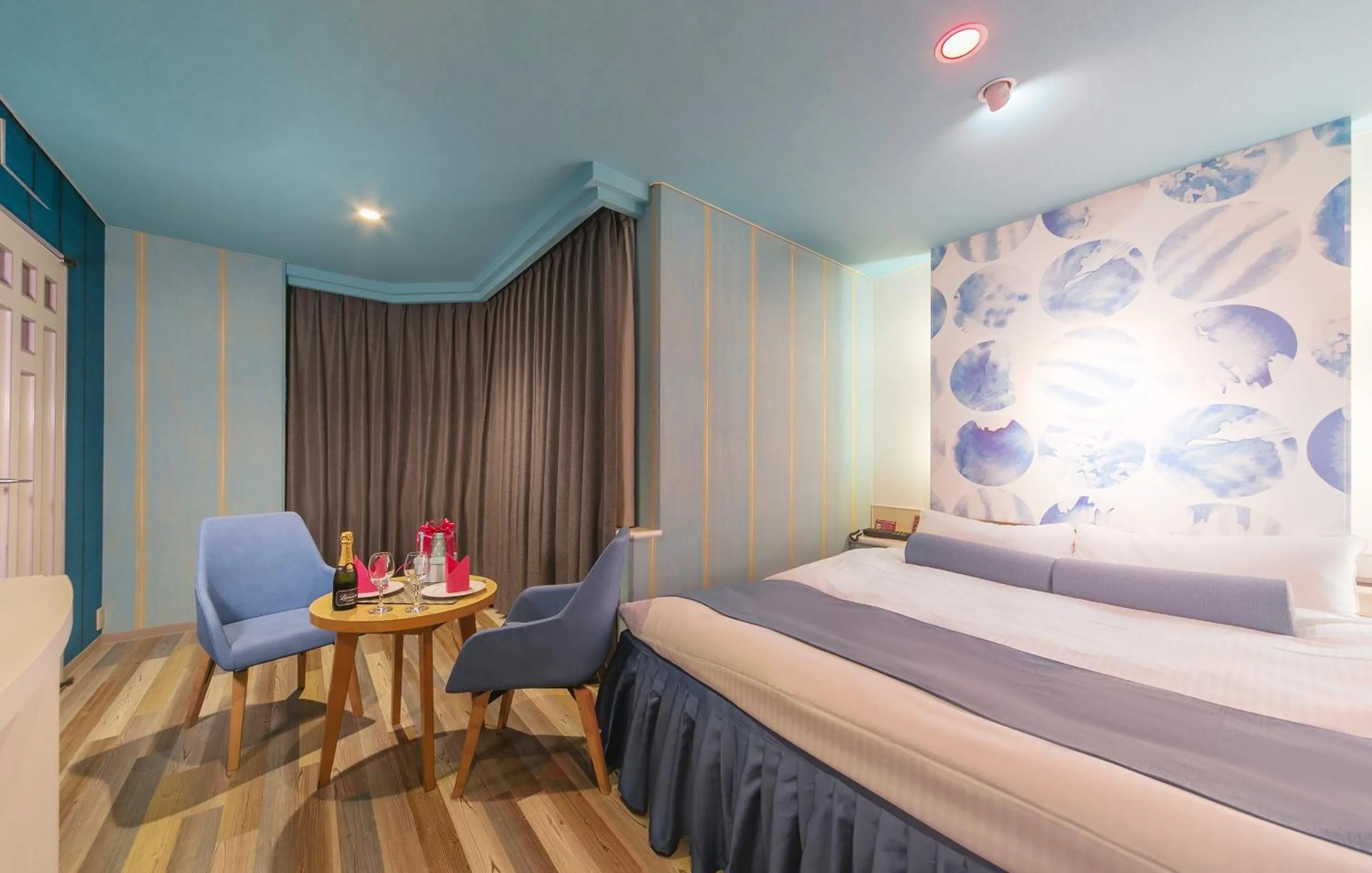 Photo of the whole room, Bed in Grand Hotel Staymore -Adult Only