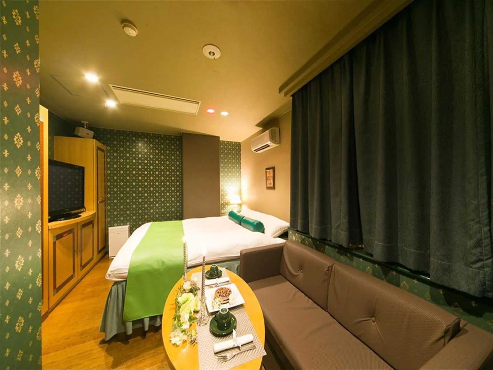 Photo of the whole room, Bed in Grand Hotel Staymore -Adult Only