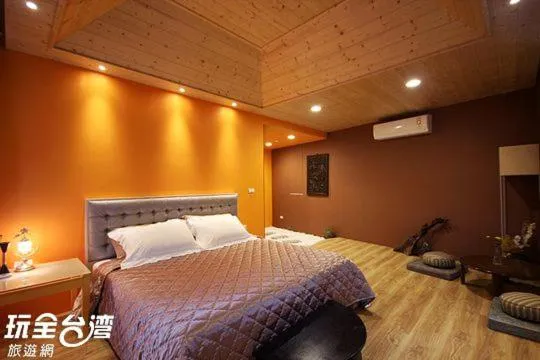 Photo of the whole room, Bed in Good Time B&B