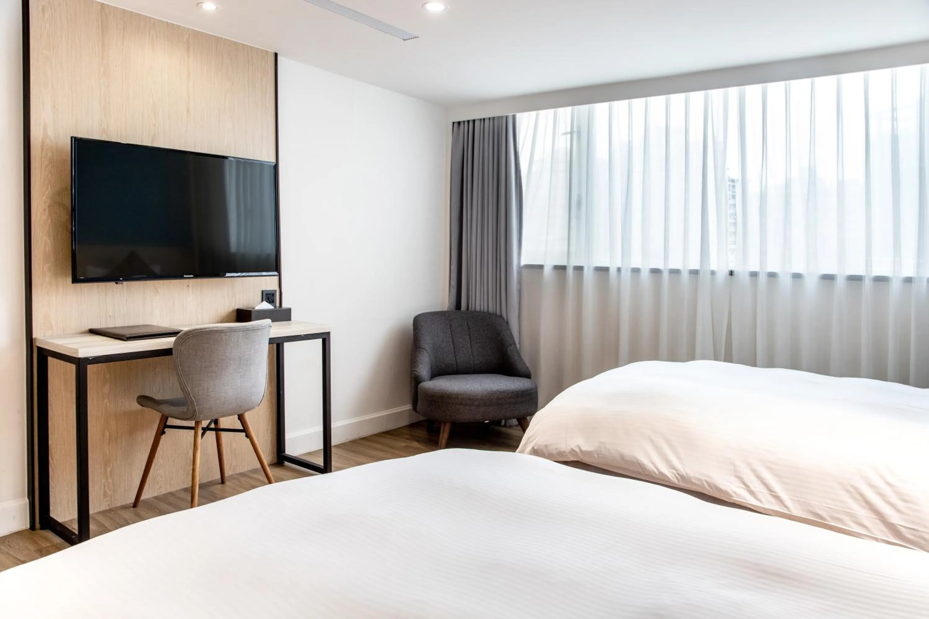 TV and multimedia, Bed in Hub Hotel Zhongli