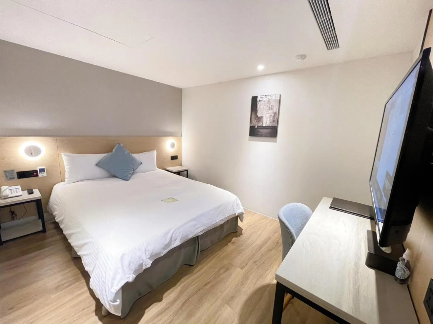 Bed in Hub Hotel Zhongli