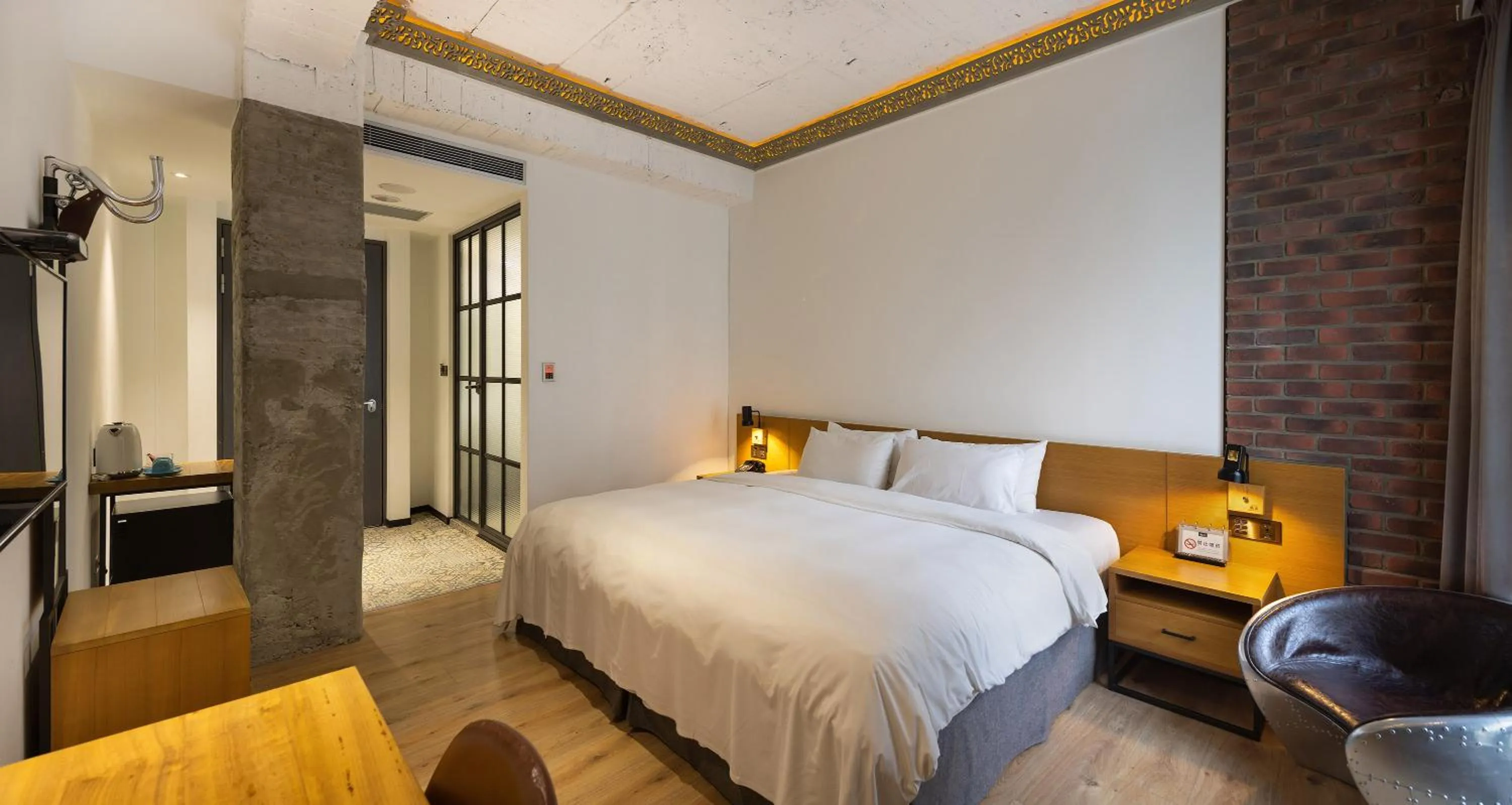 Bed in BlueSky Hotel