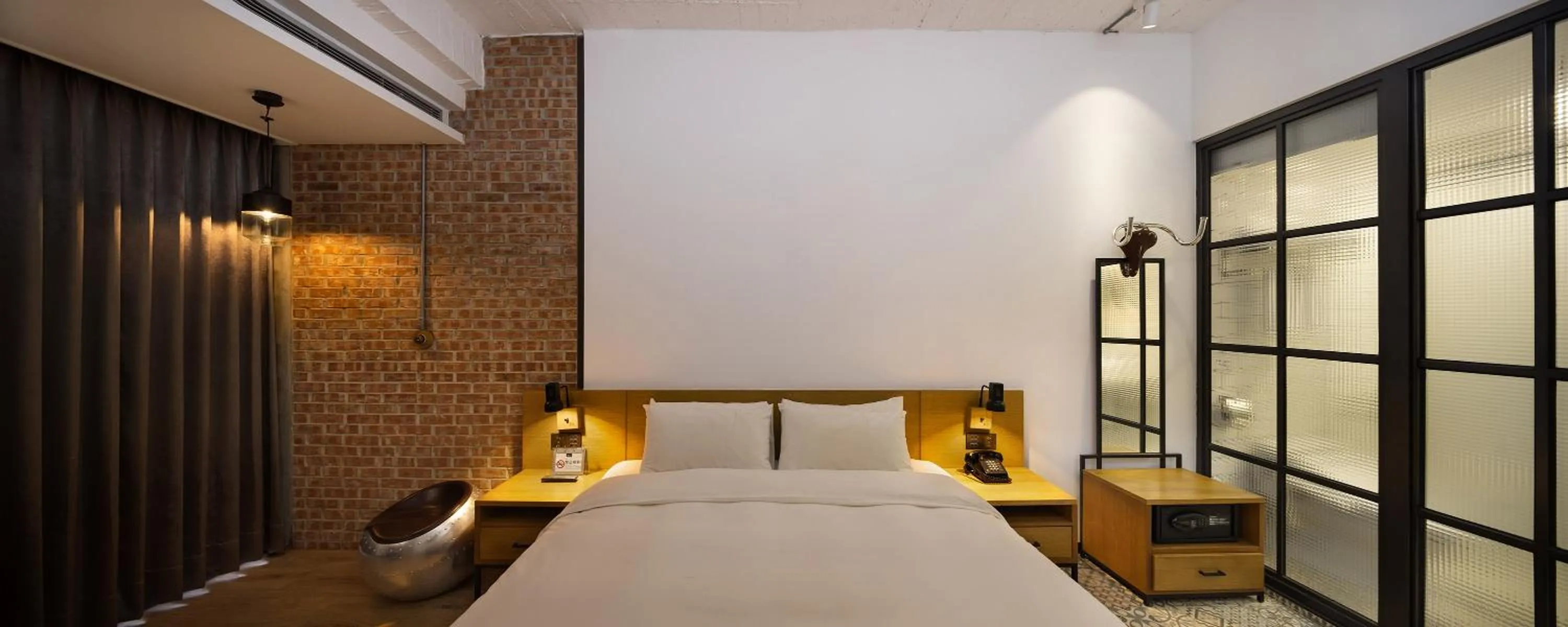 Bed in BlueSky Hotel