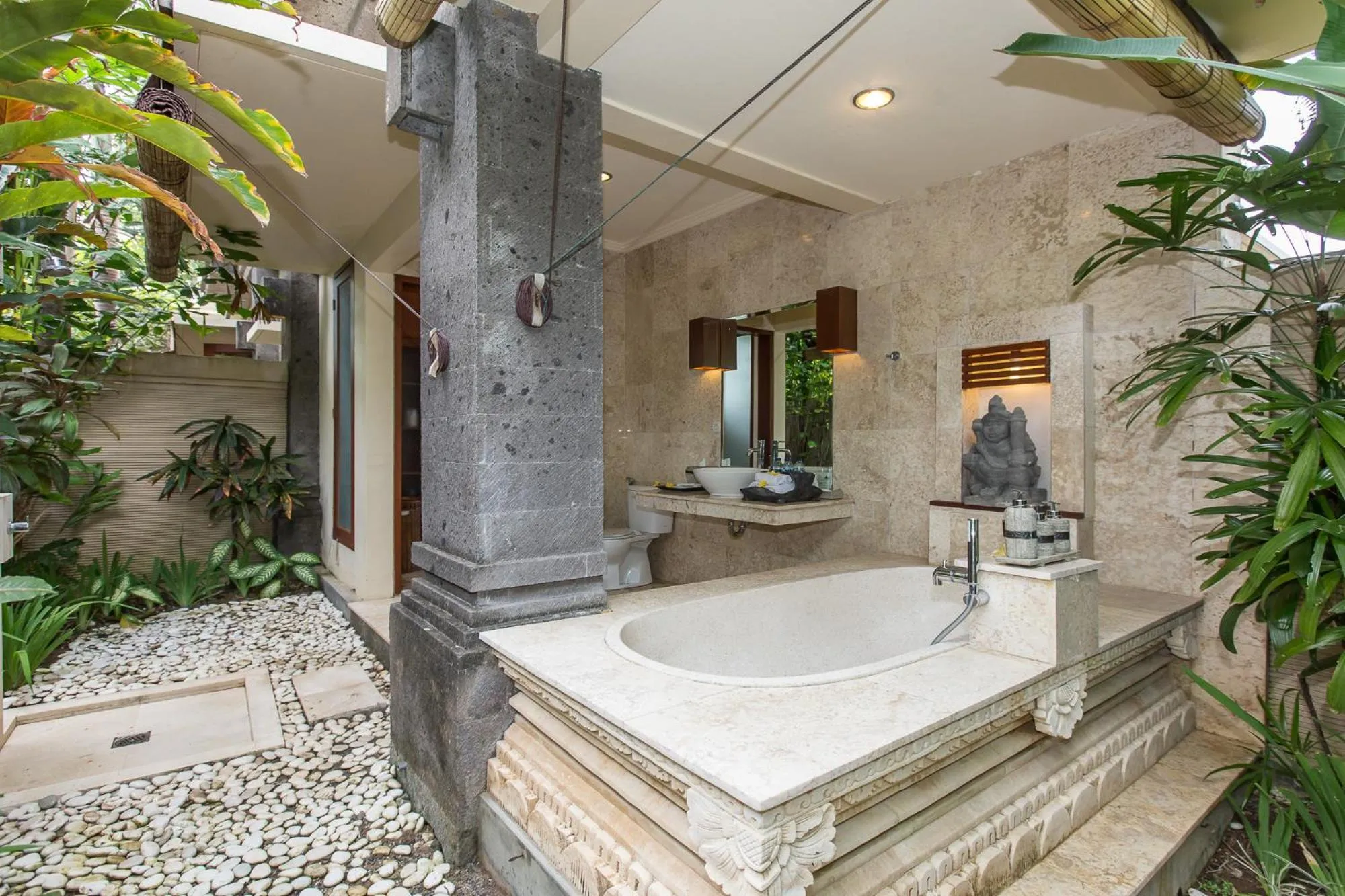 Bathroom in Villa Lidwina by Nagisa Bali