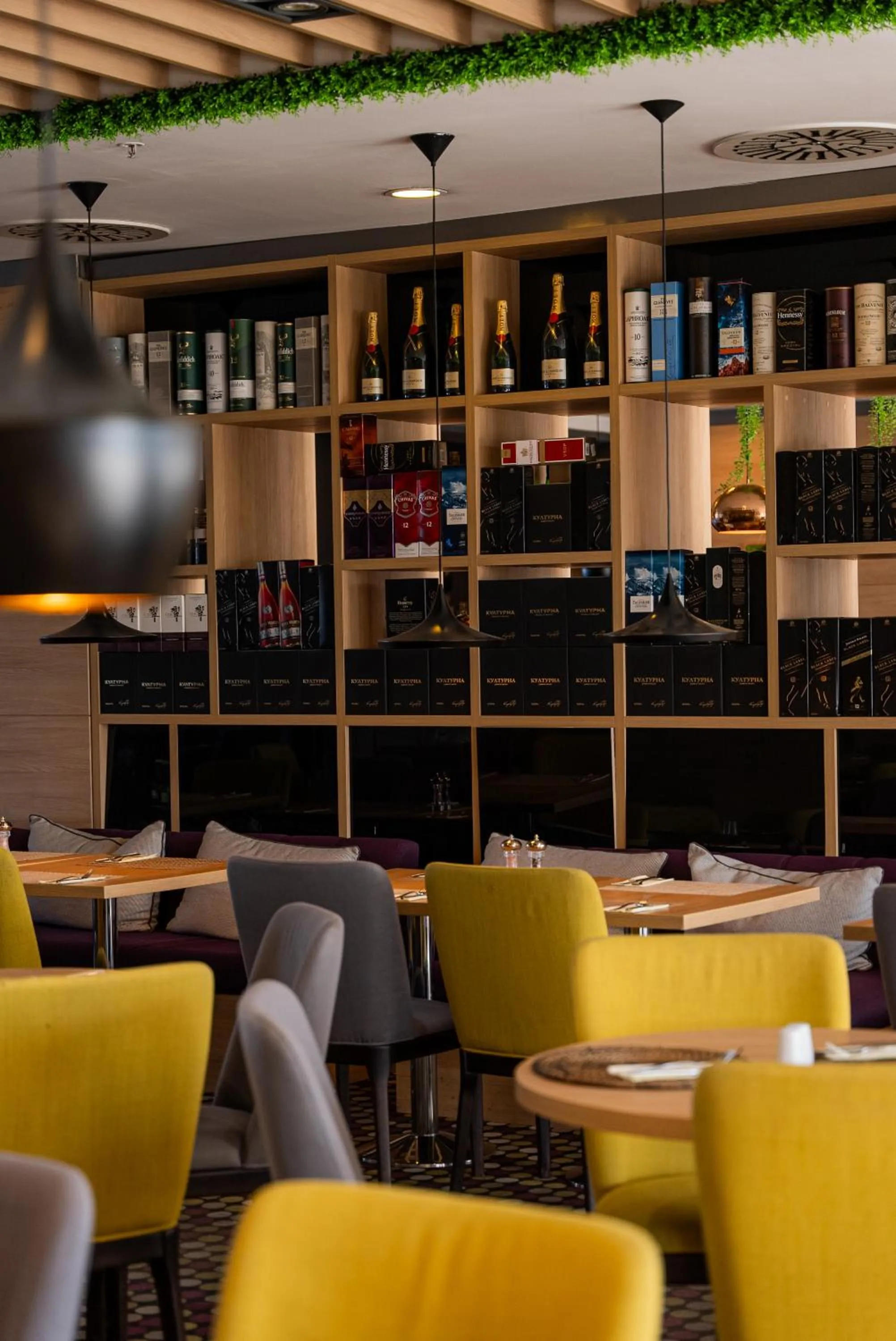 Restaurant/places to eat in Premier Sofia Airport Hotel