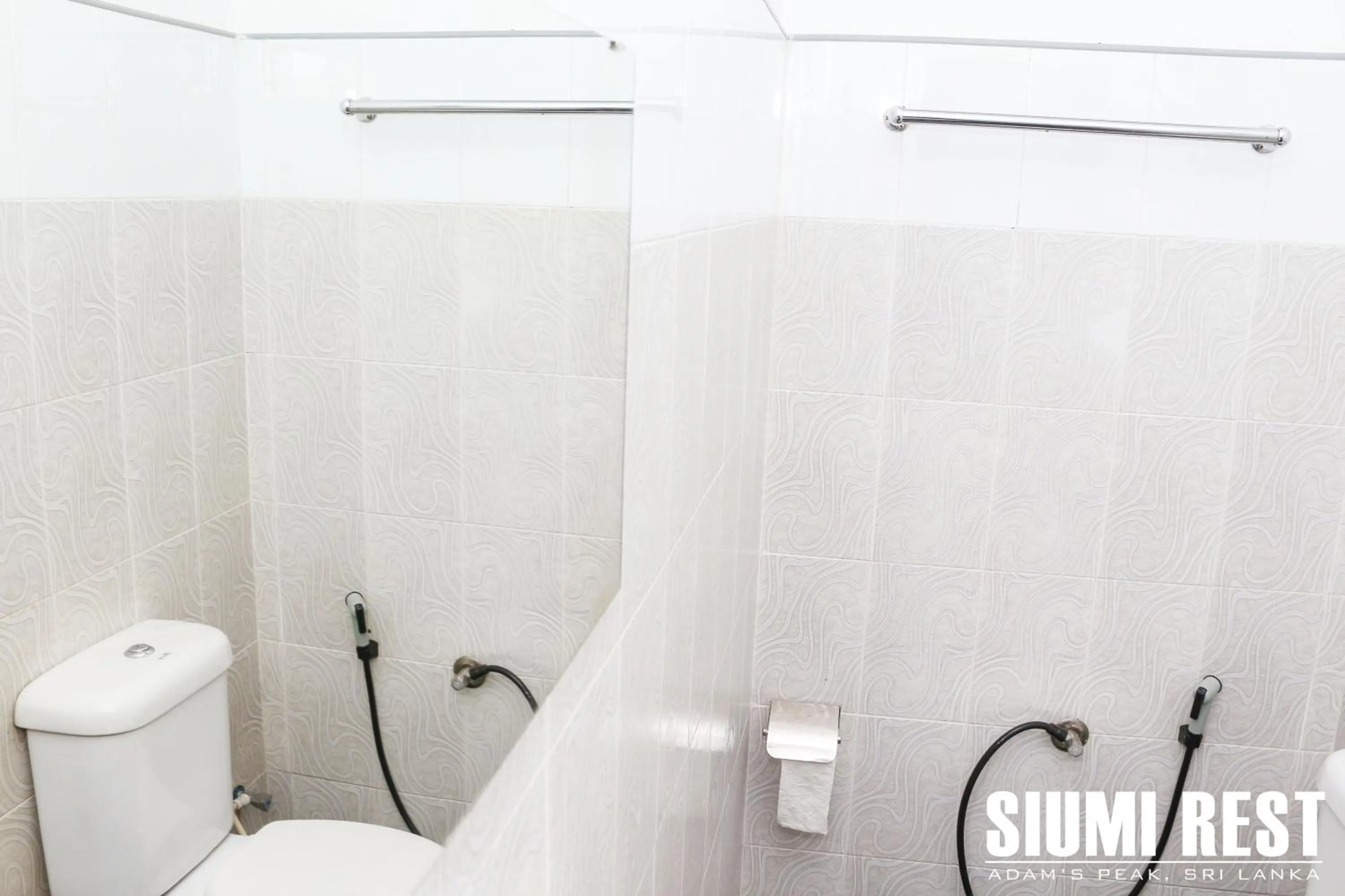 Shower in Siumi Rest