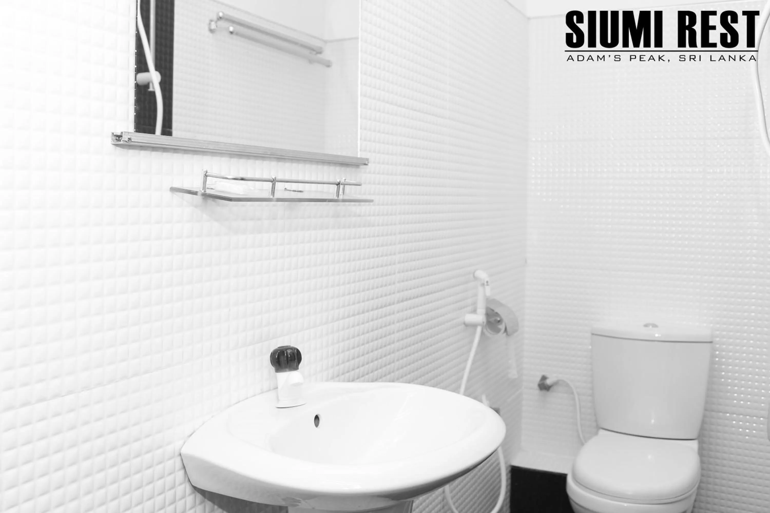 Shower in Siumi Rest