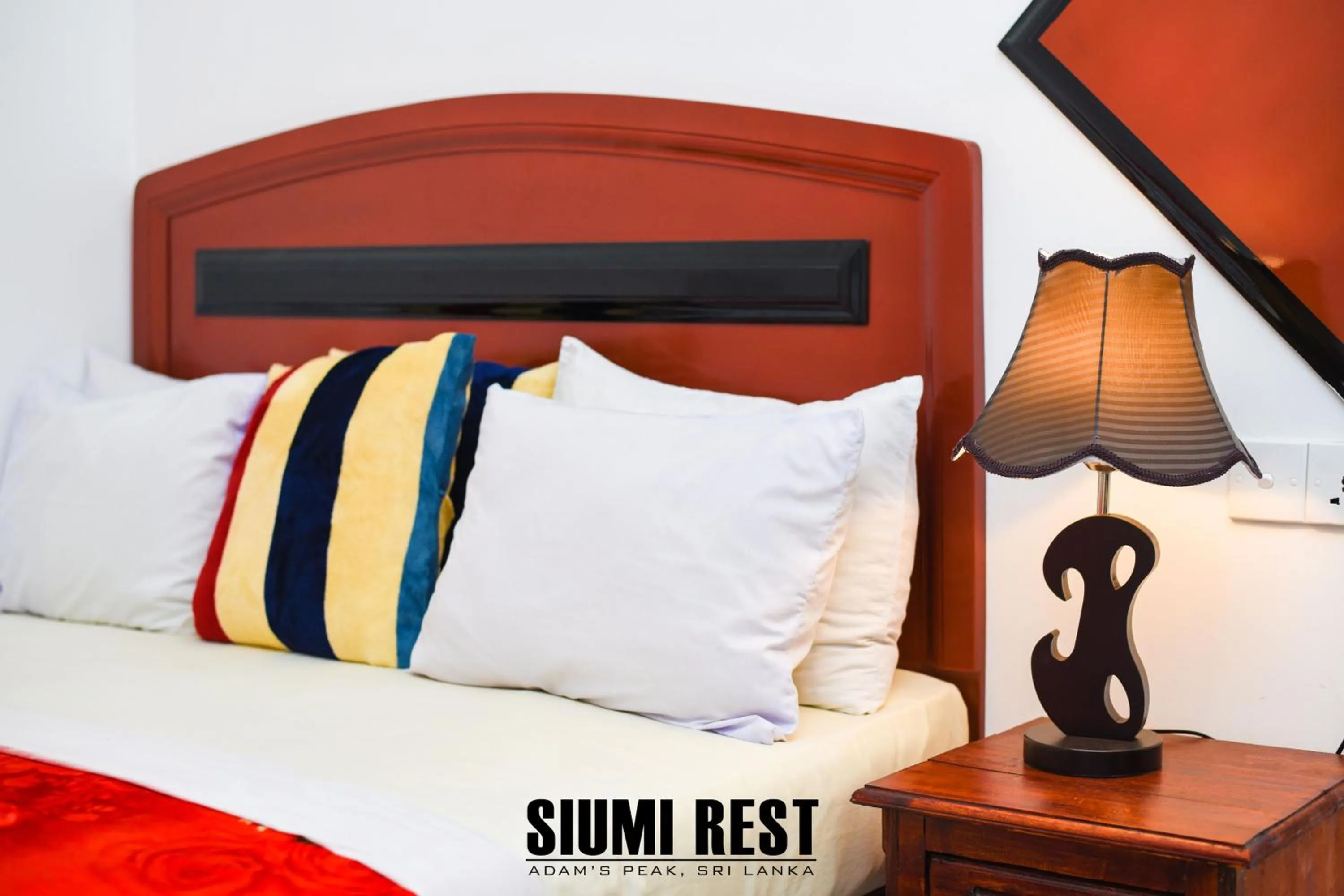 Seating area, Bed in Siumi Rest