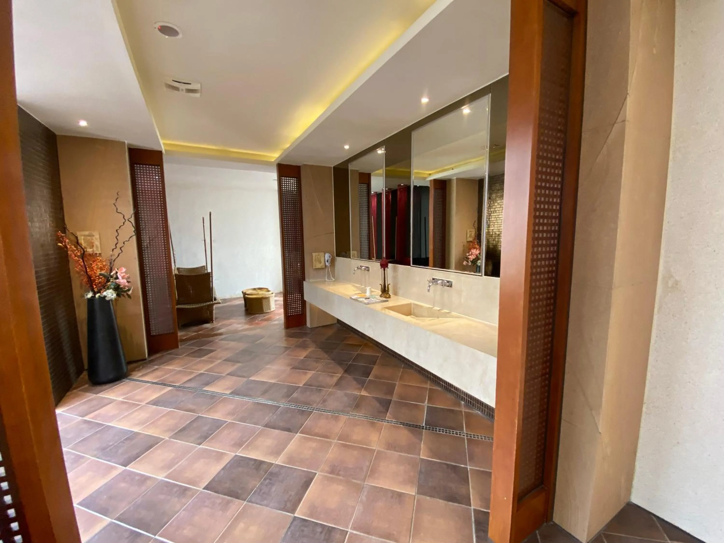 Bathroom in Xiadu Motel