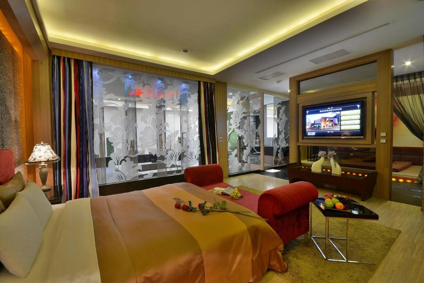 TV and multimedia in Xiadu Motel