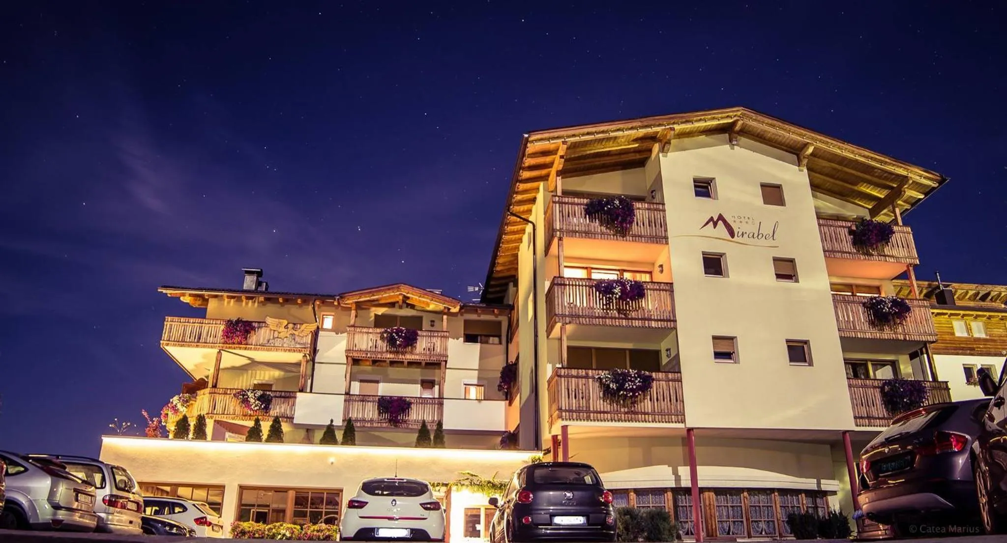 Property building in Hotel Mirabel